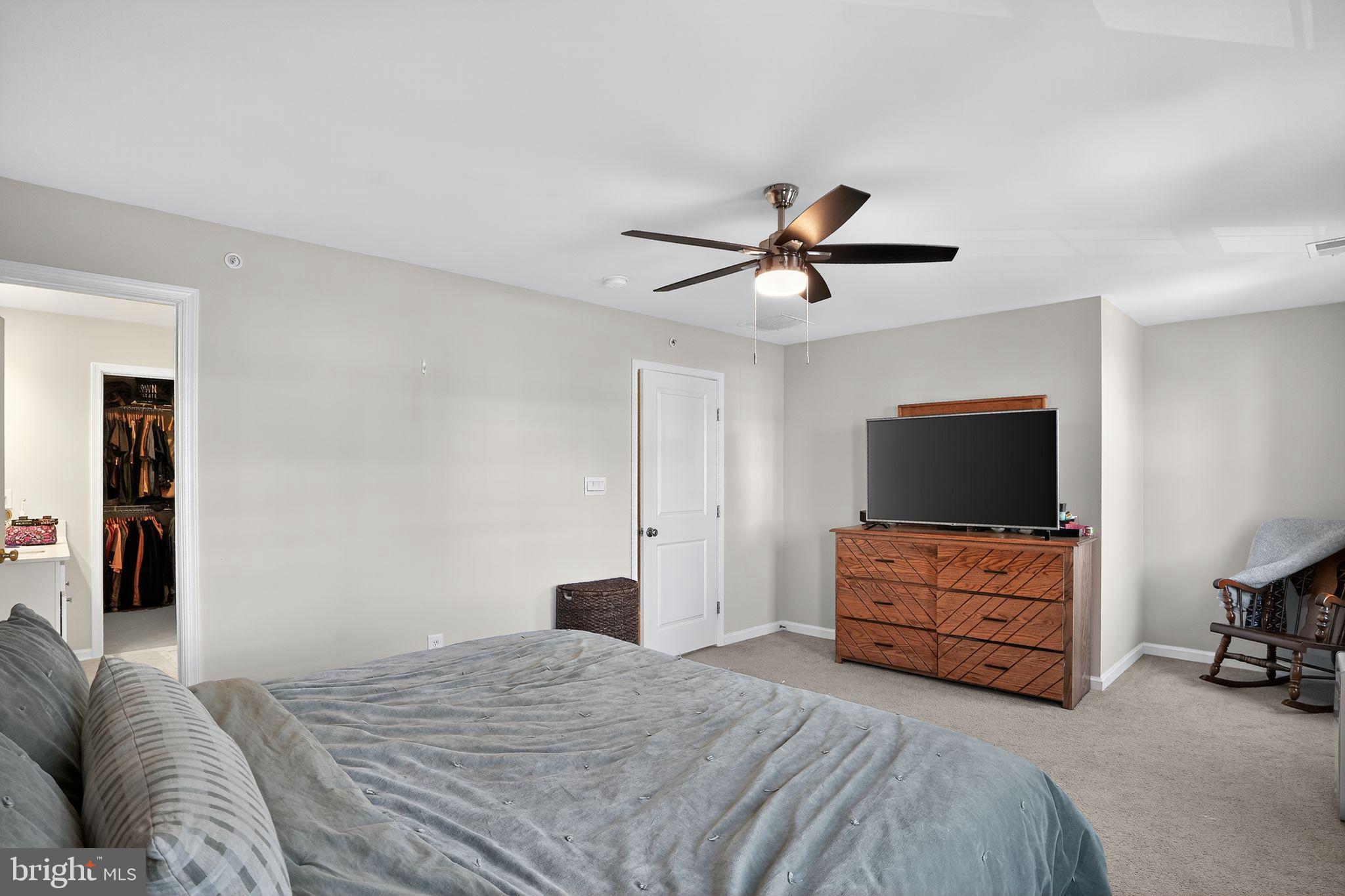 FOGELSVILLE - Residential