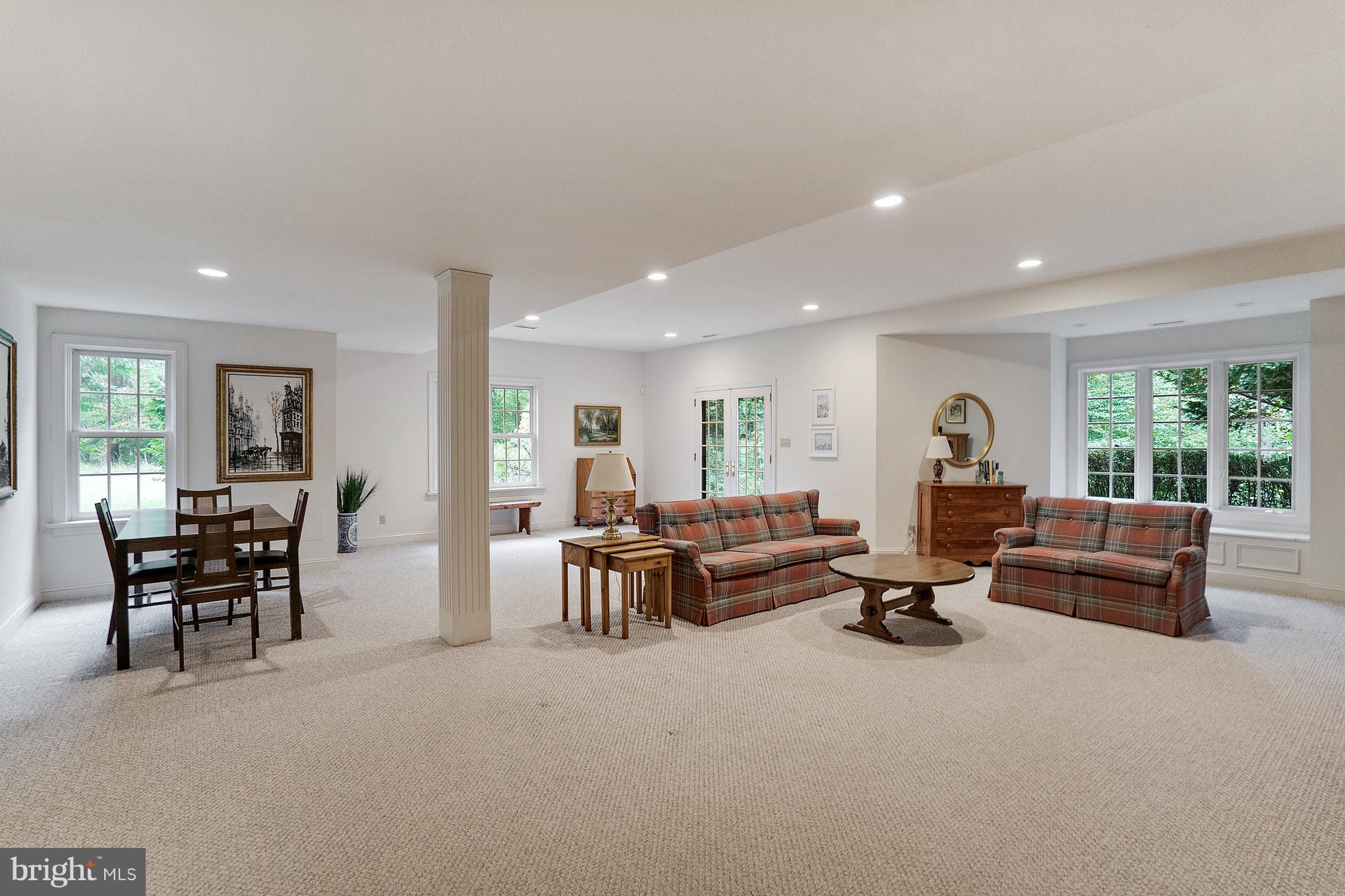 SOLEBURY - Residential