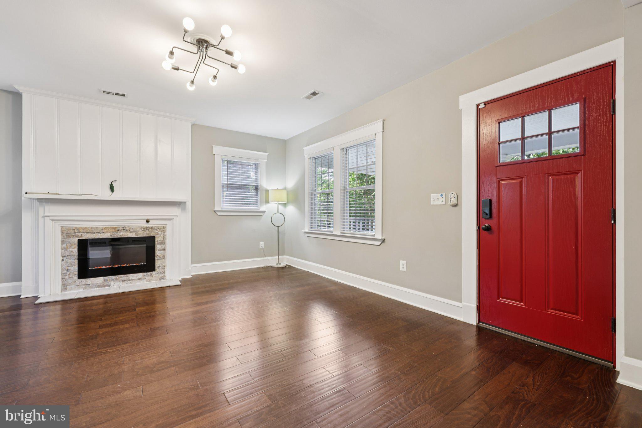725 BROOKWOOD ROAD
