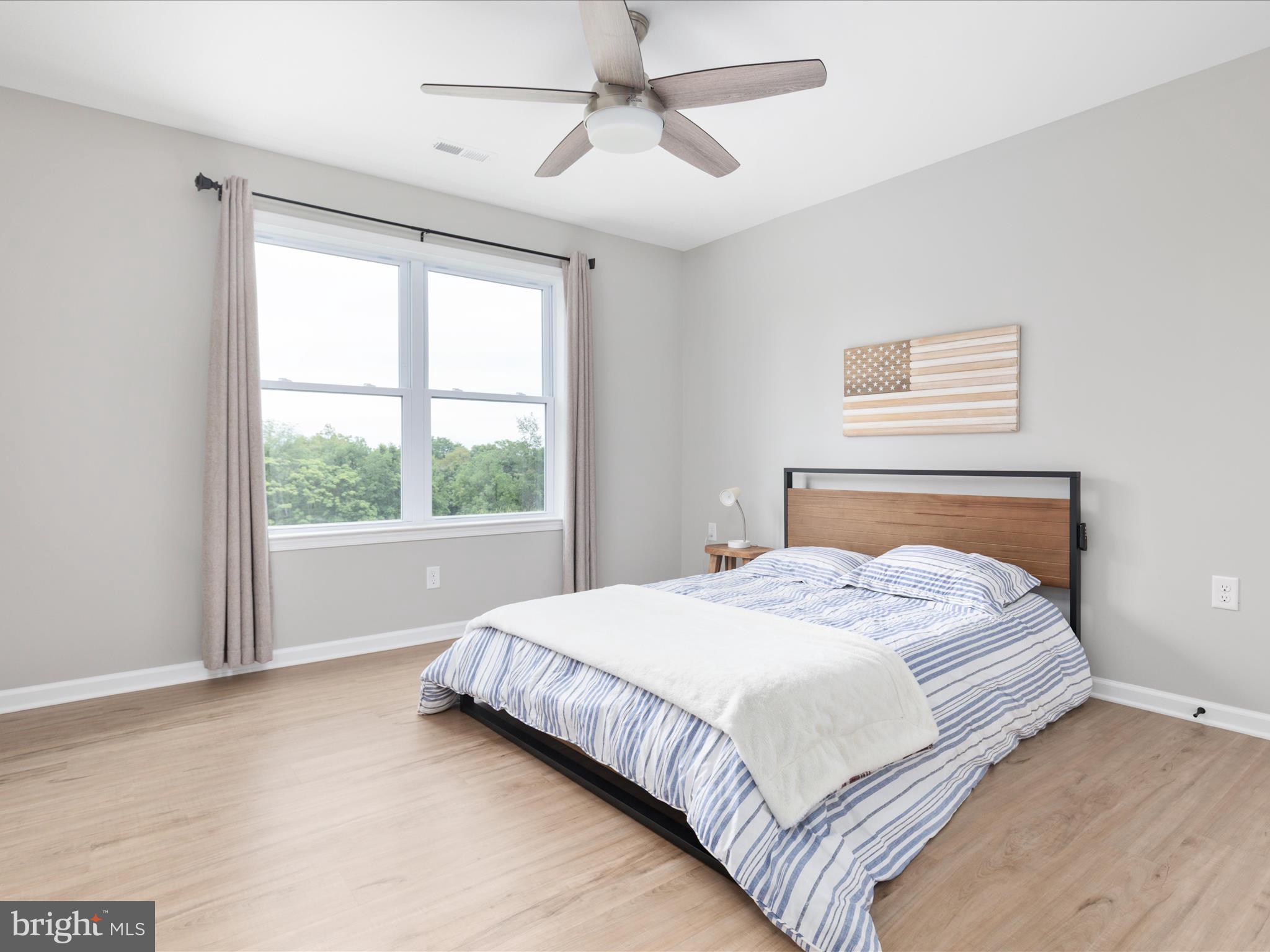 CROSSINGS ON THE POTOMAC - Residential