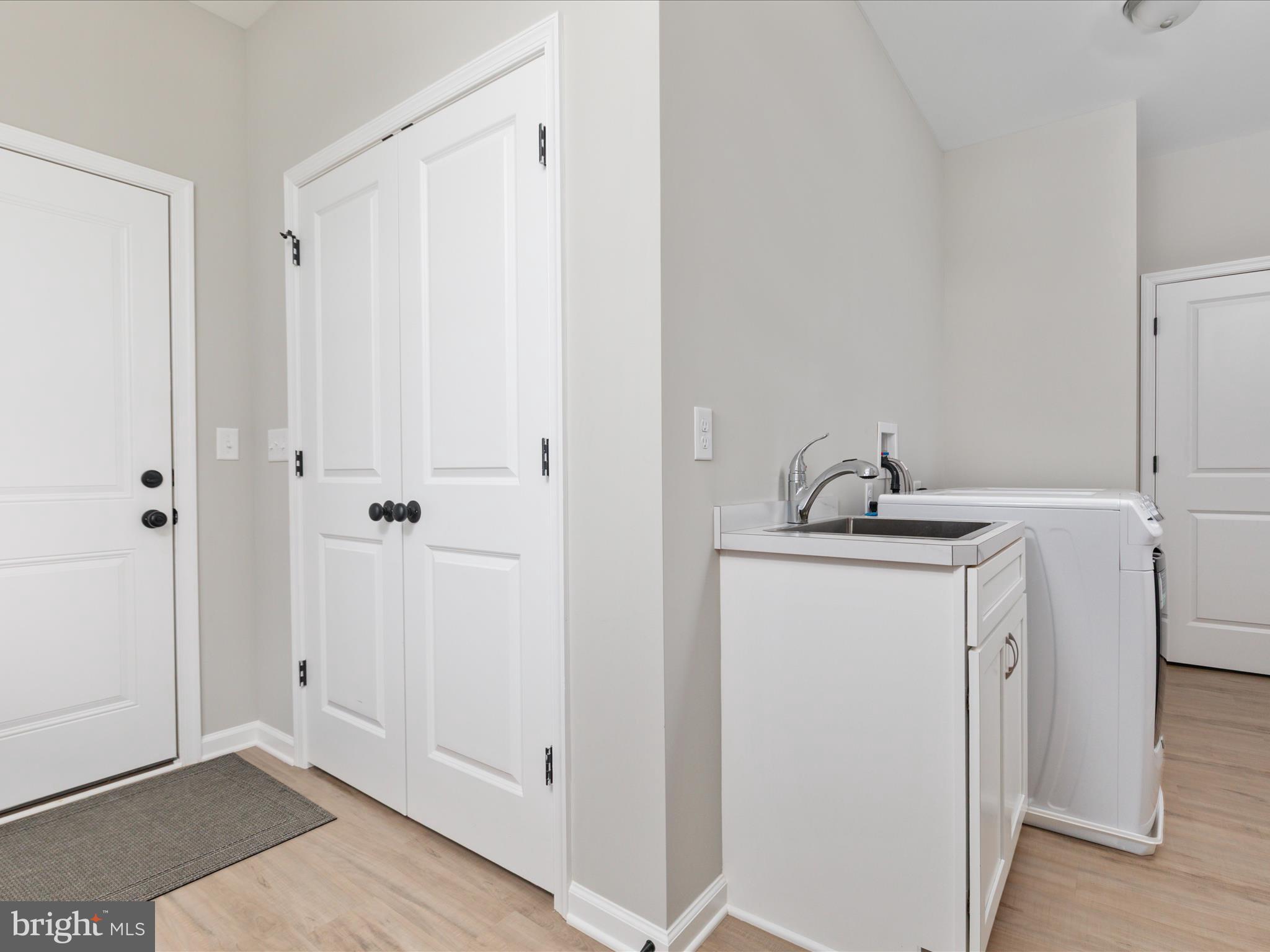 CROSSINGS ON THE POTOMAC - Residential