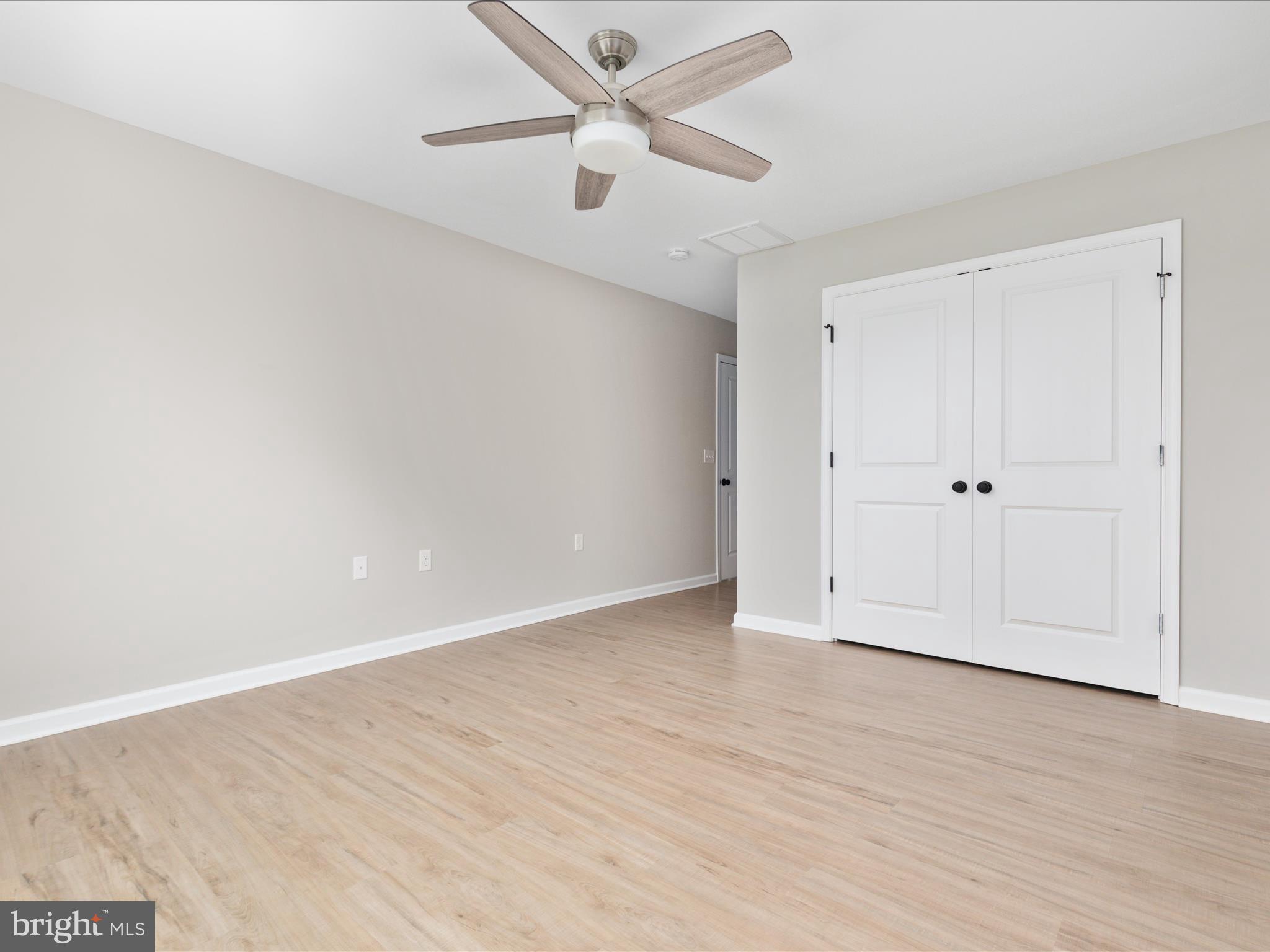 CROSSINGS ON THE POTOMAC - Residential