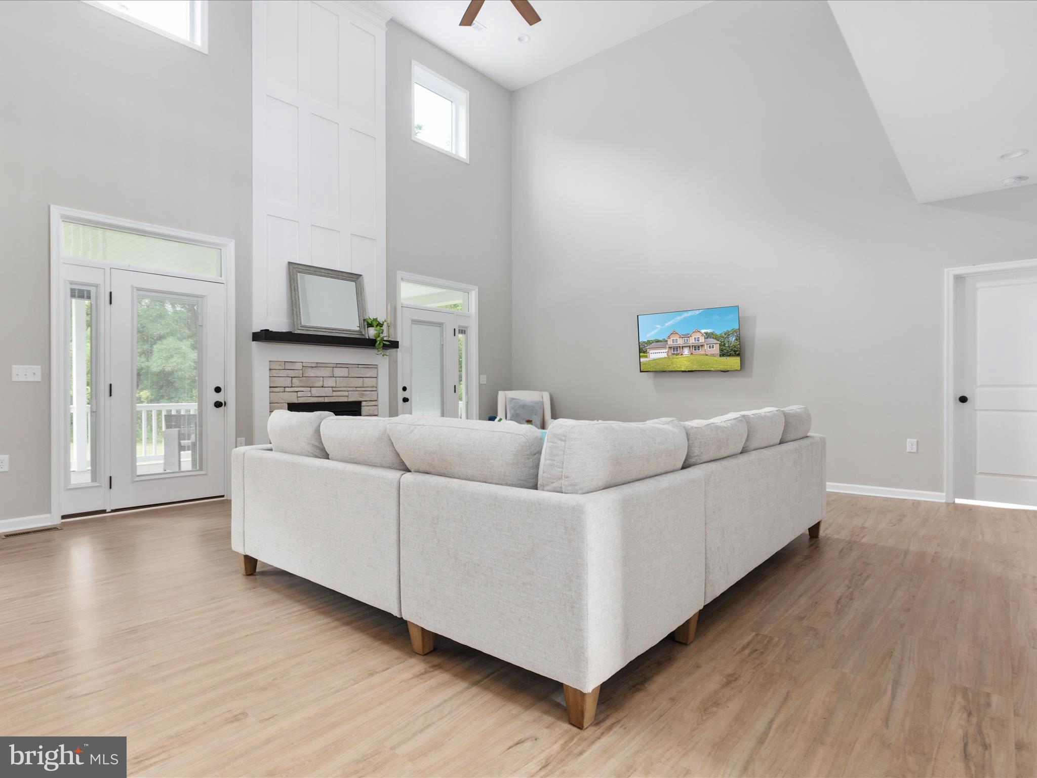 CROSSINGS ON THE POTOMAC - Residential