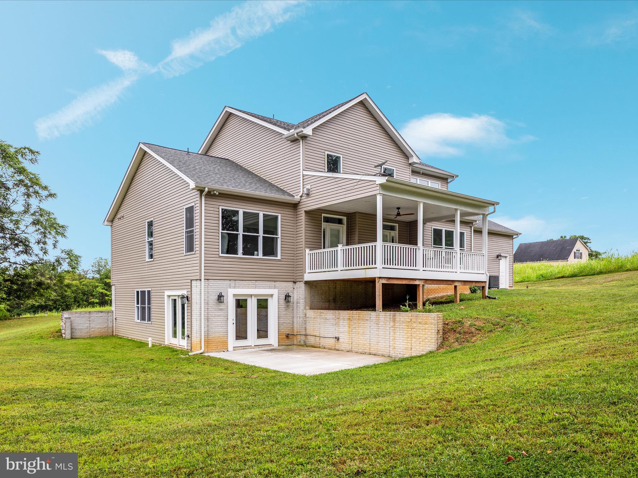 CROSSINGS ON THE POTOMAC - Residential