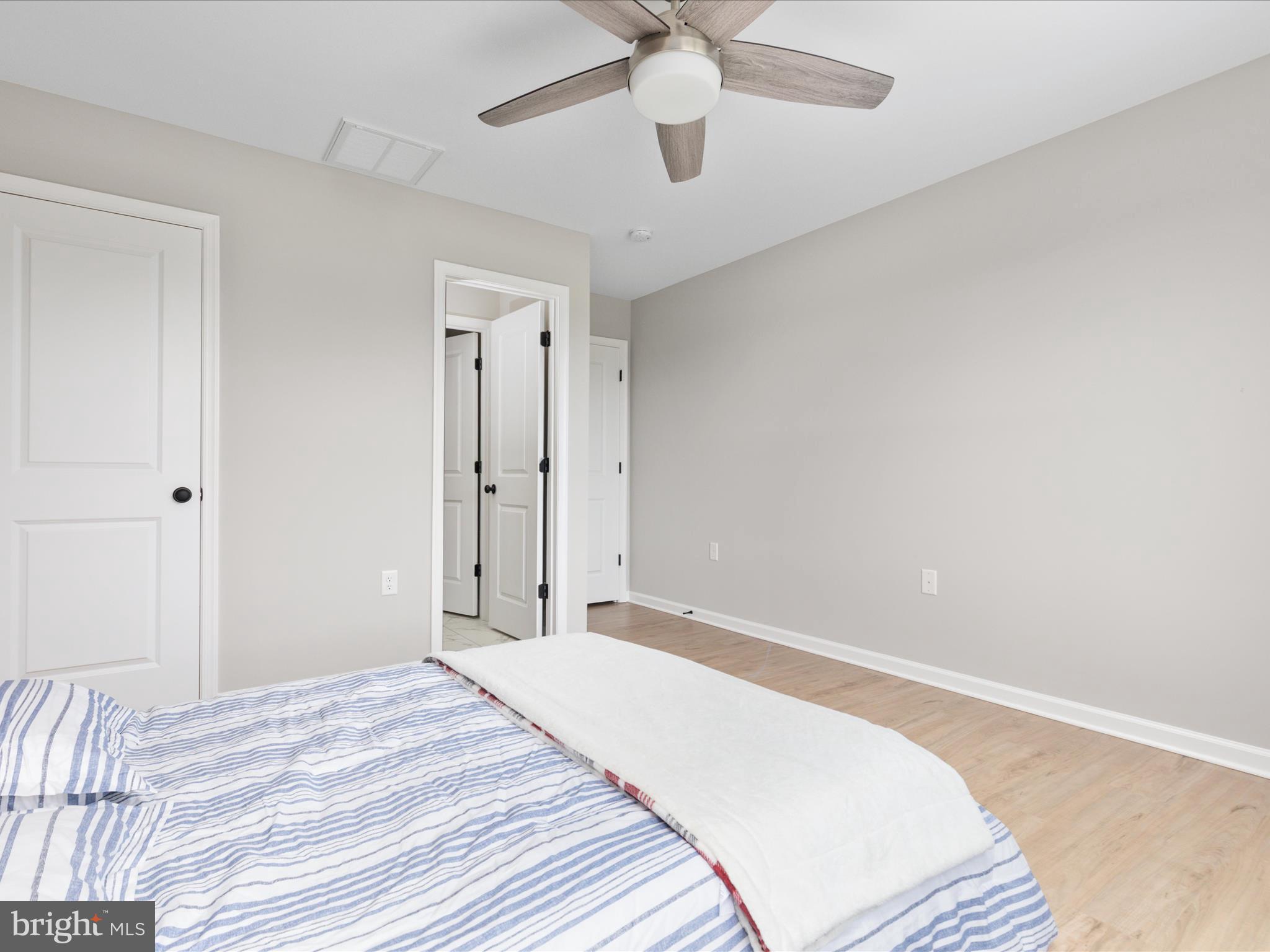 CROSSINGS ON THE POTOMAC - Residential