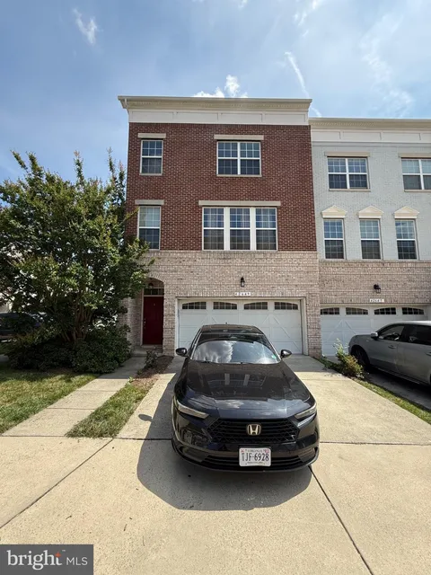 42649 Winter Wind Terrace, Brambleton, VA MLS: VALO2131212