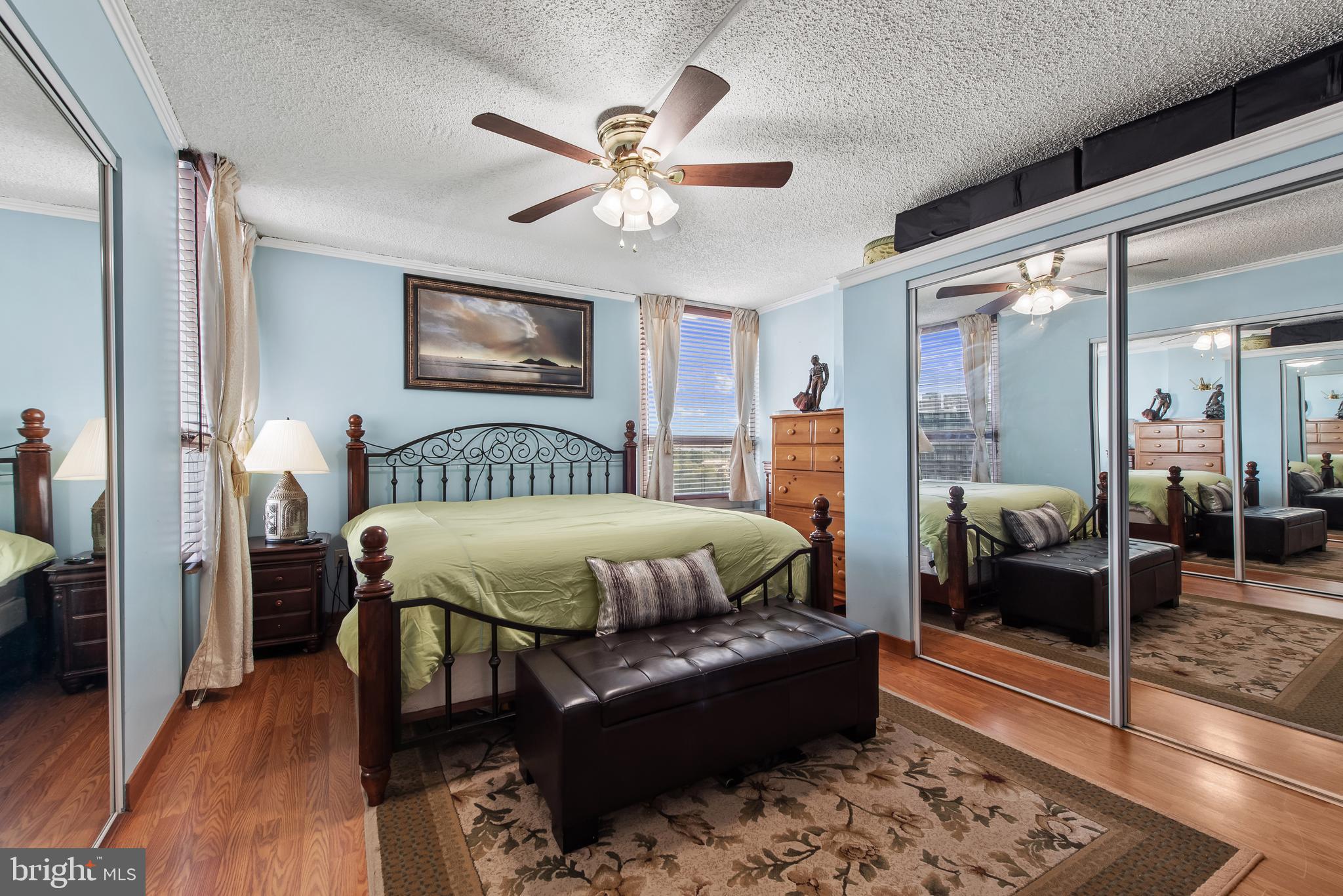 RIDGELY TOWSON CENTER - Residential