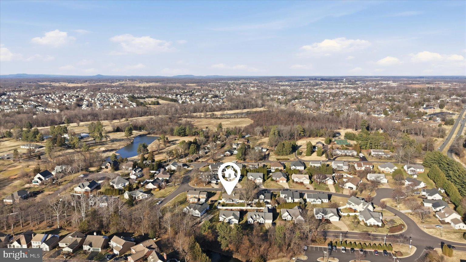 COUNTRY CLUB ESTATES - Residential