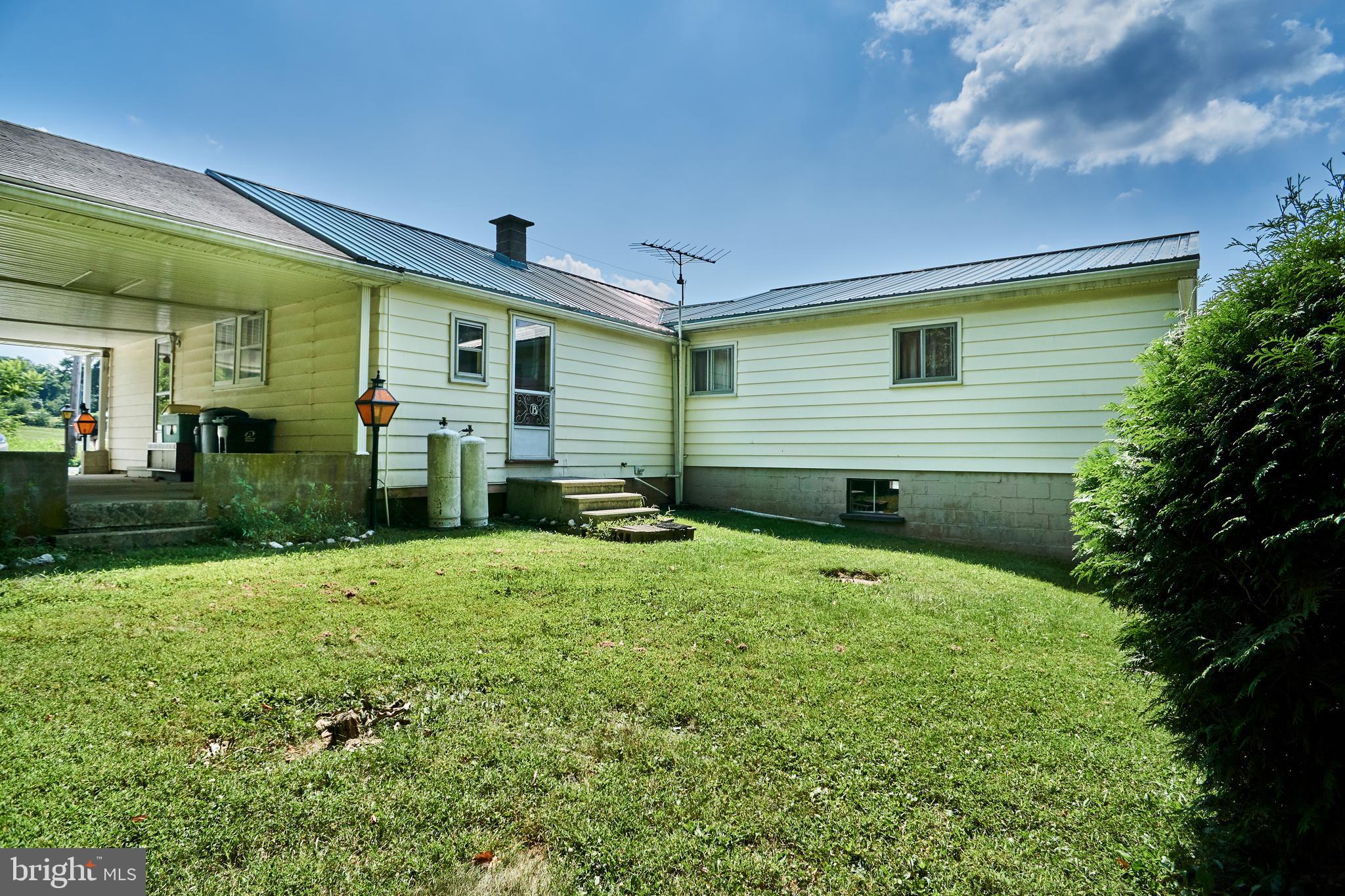 SOUTH MIDDLETON TWP - Residential