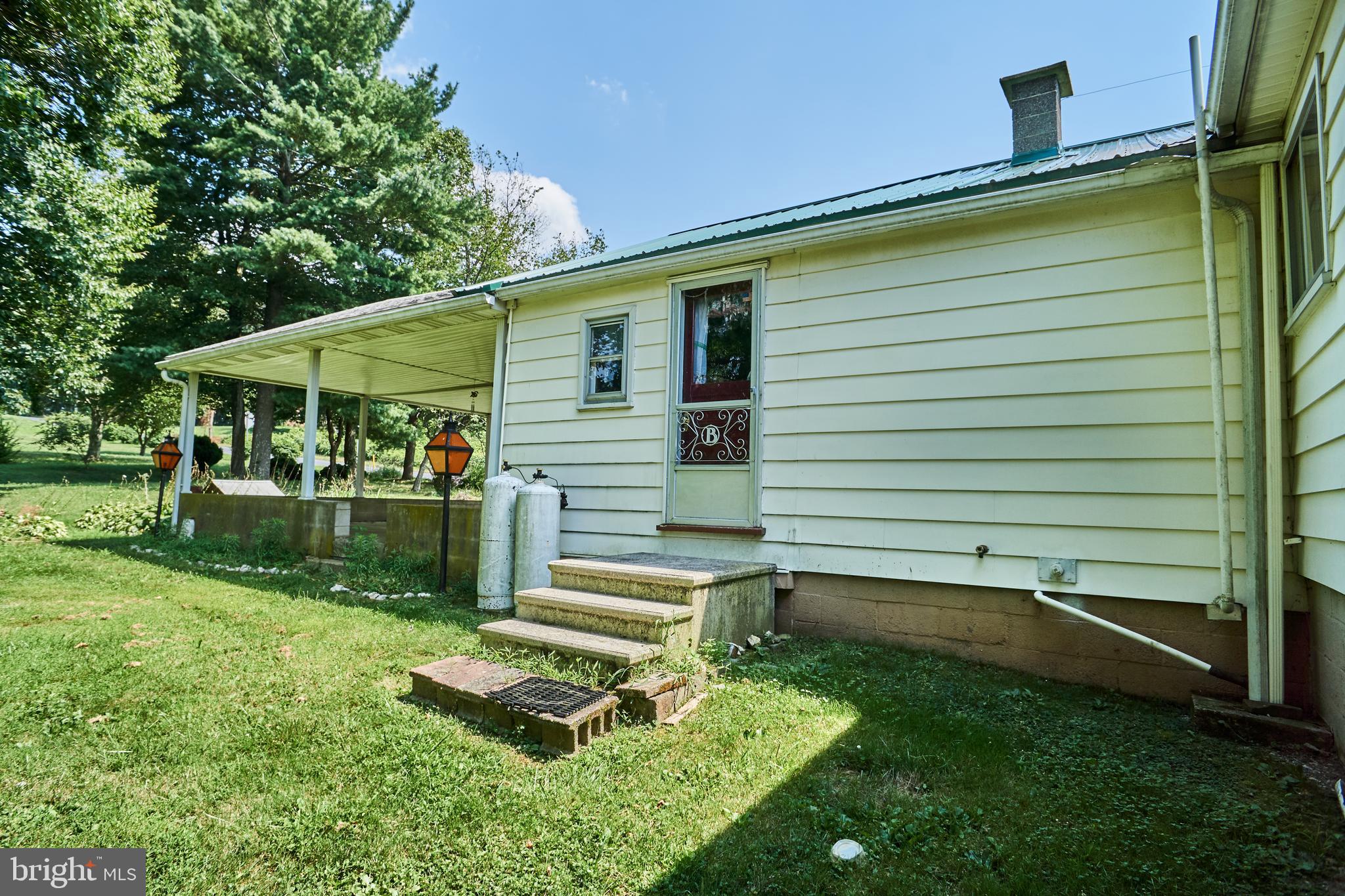 SOUTH MIDDLETON TWP - Residential