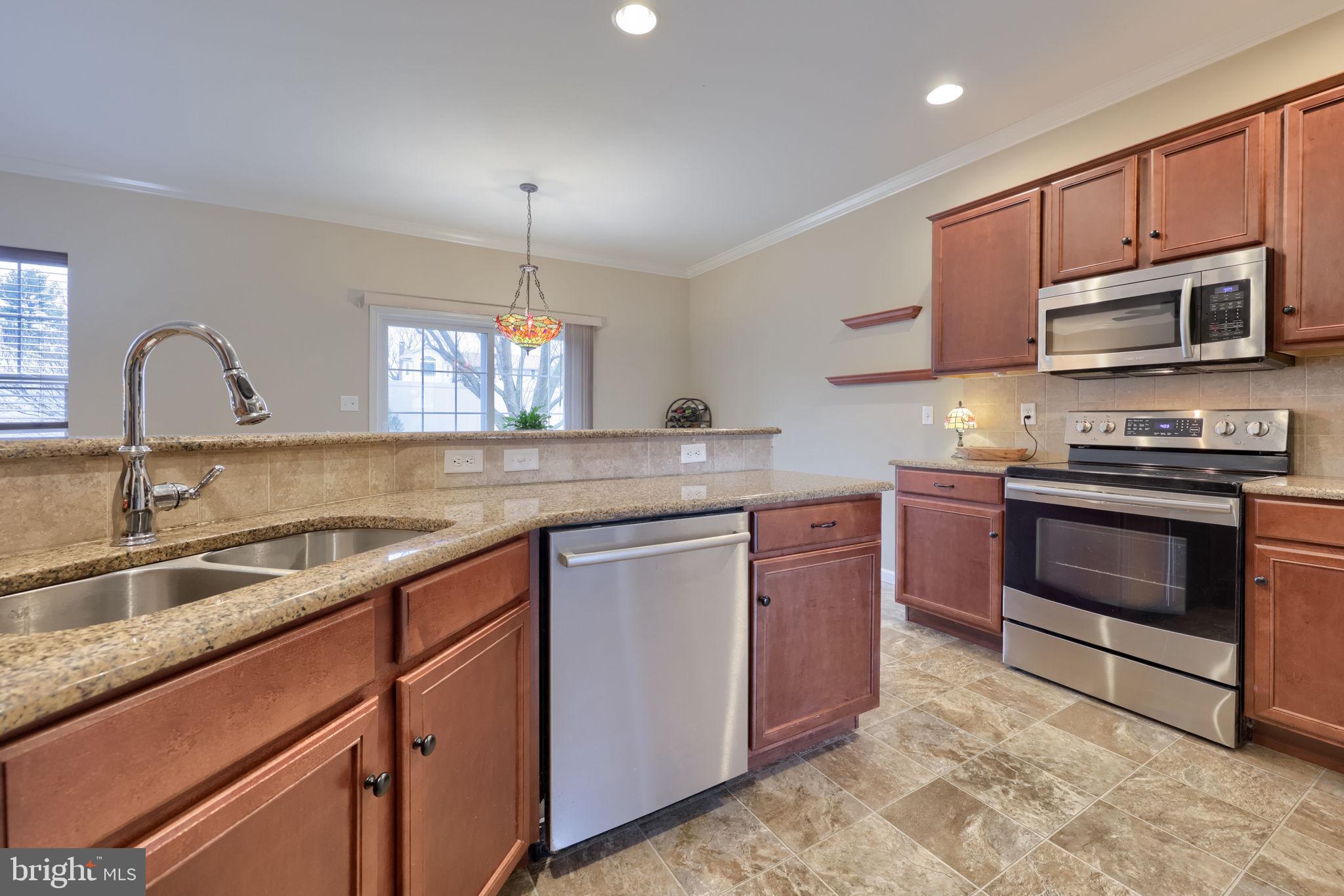 SUMMERLYN GREEN - Residential