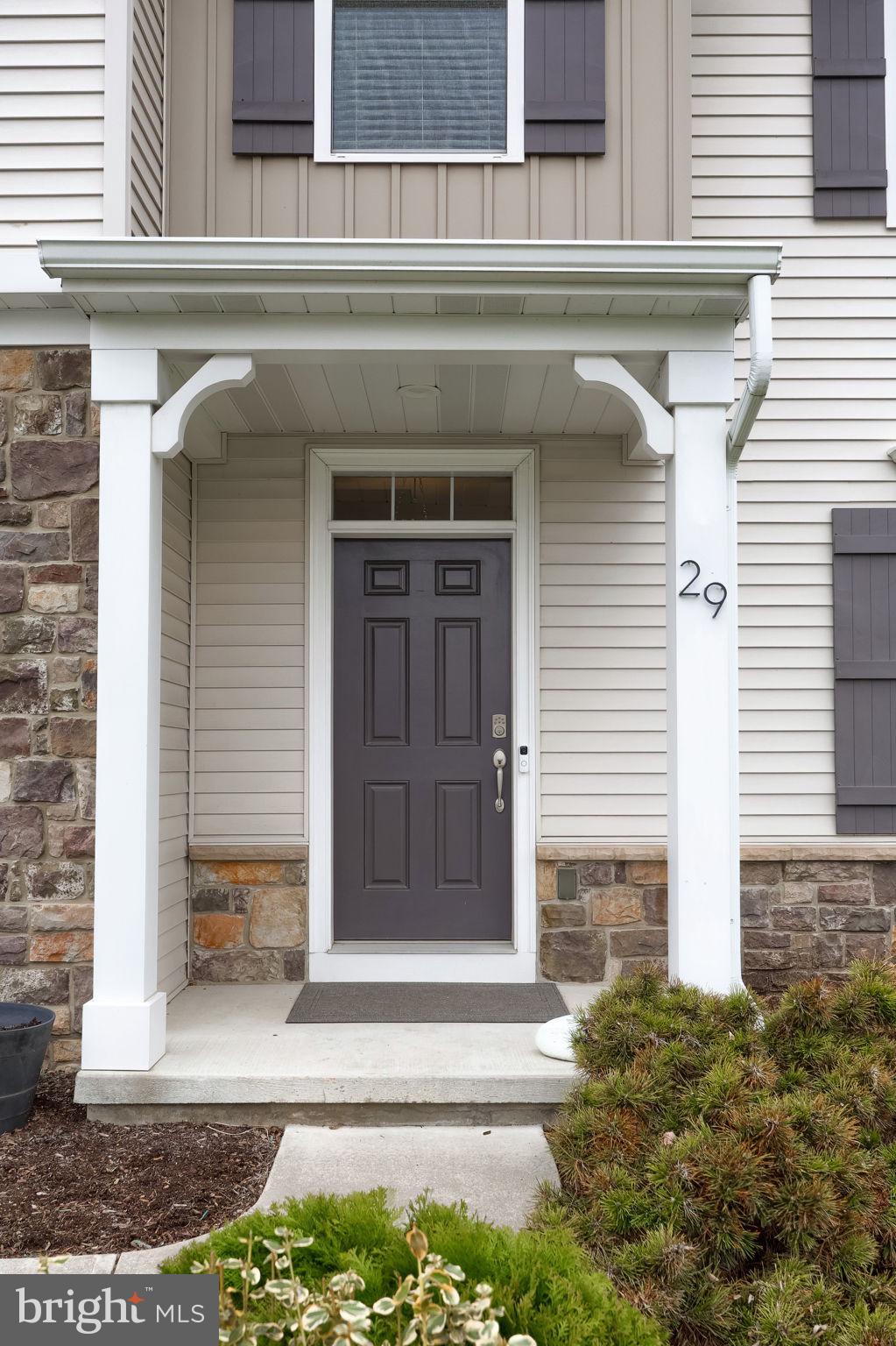 SUMMERLYN GREEN - Residential