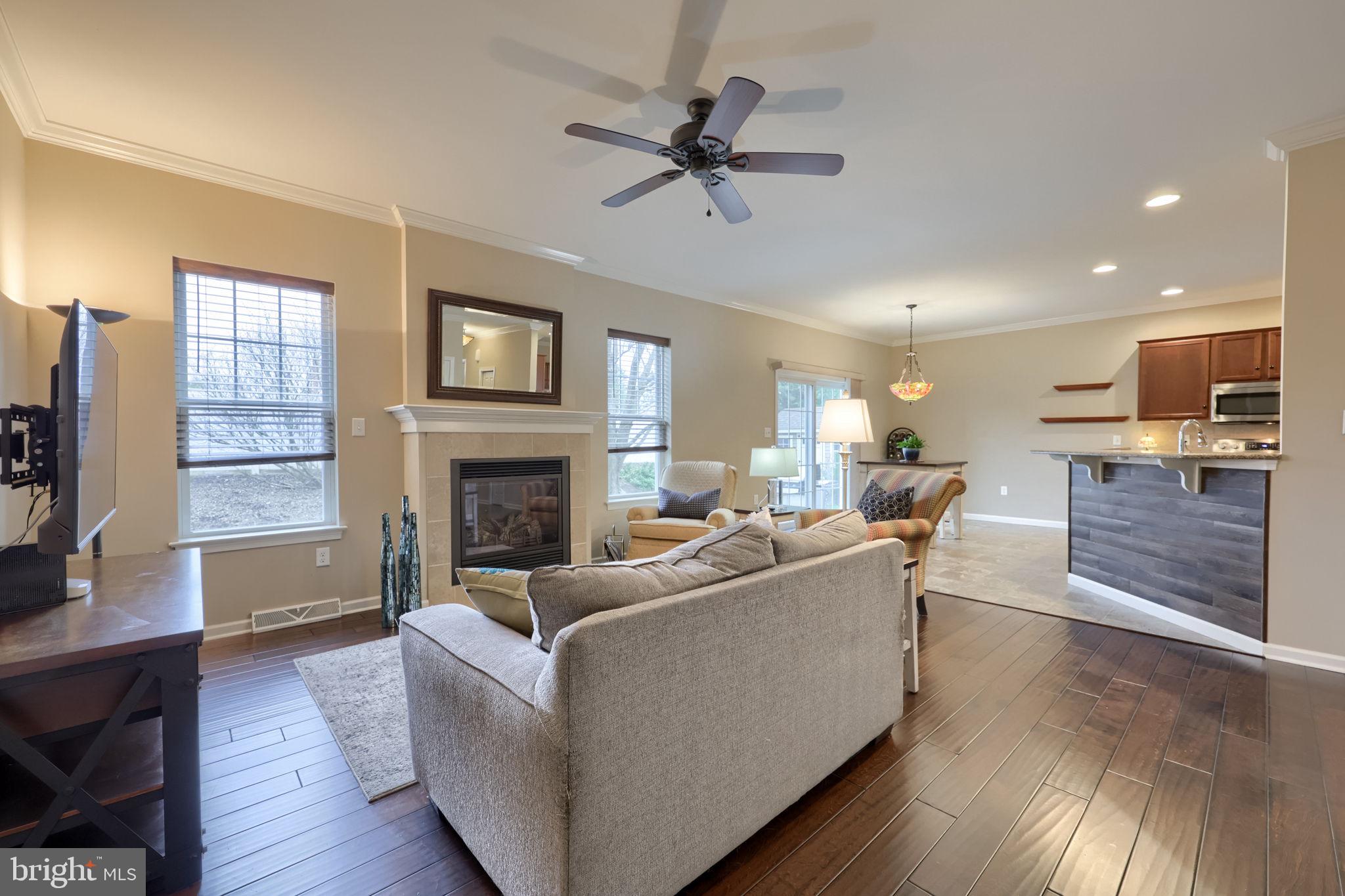 SUMMERLYN GREEN - Residential