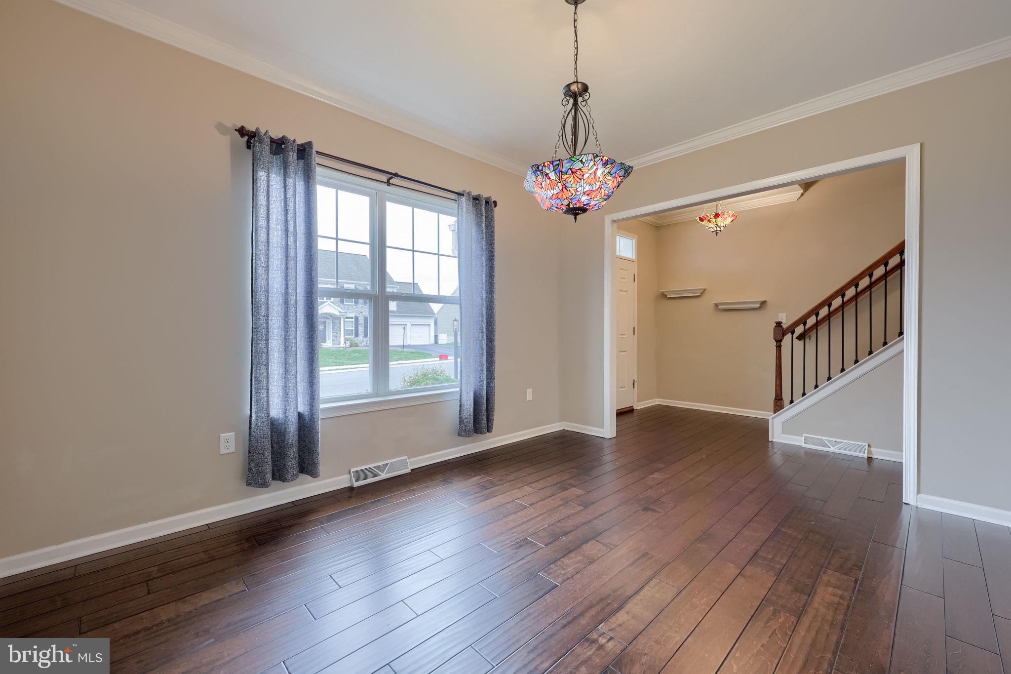 SUMMERLYN GREEN - Residential