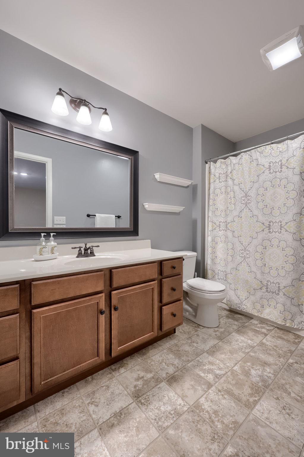 SUMMERLYN GREEN - Residential