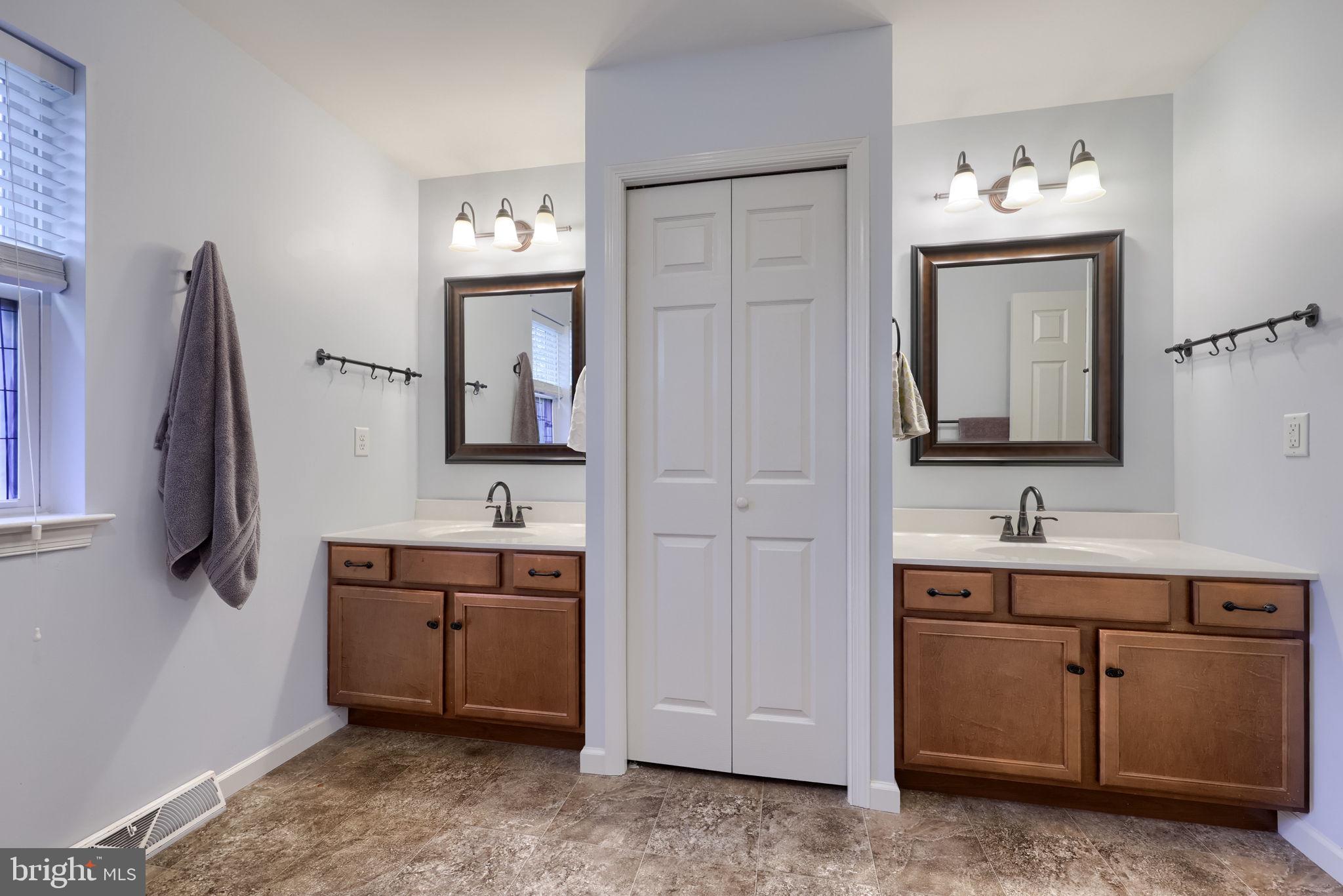 SUMMERLYN GREEN - Residential