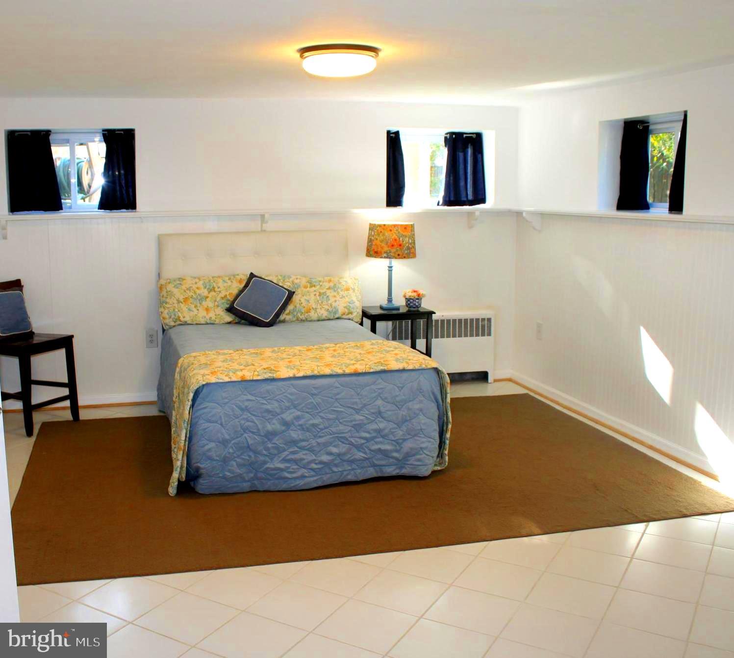 BRADDOCK HEIGHTS - Residential