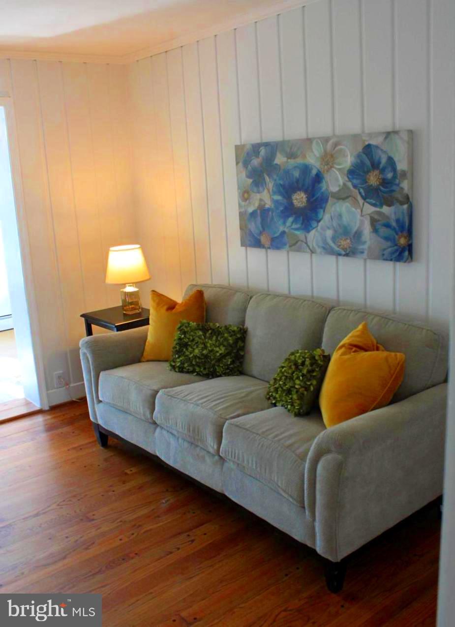 BRADDOCK HEIGHTS - Residential