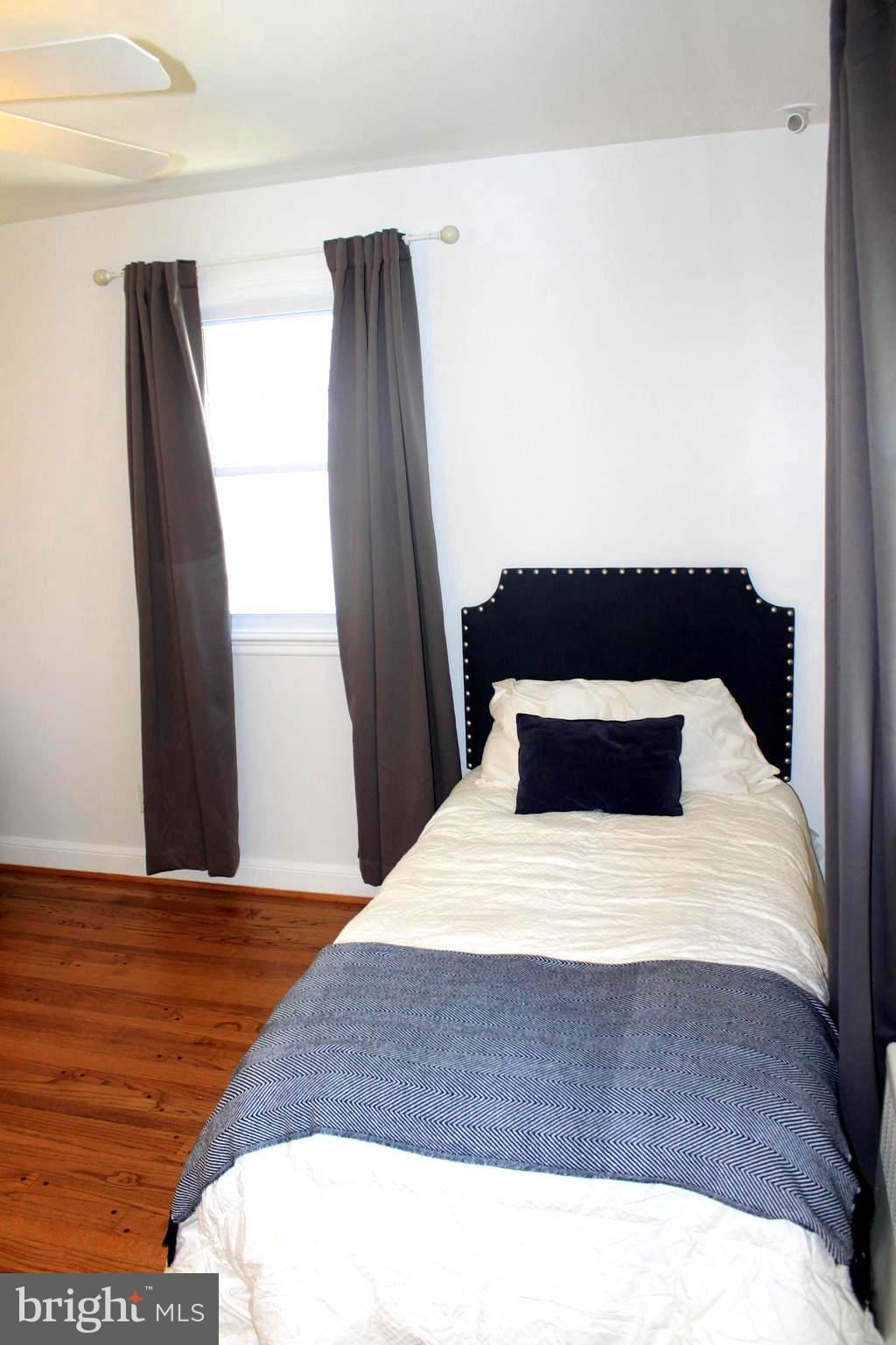 BRADDOCK HEIGHTS - Residential