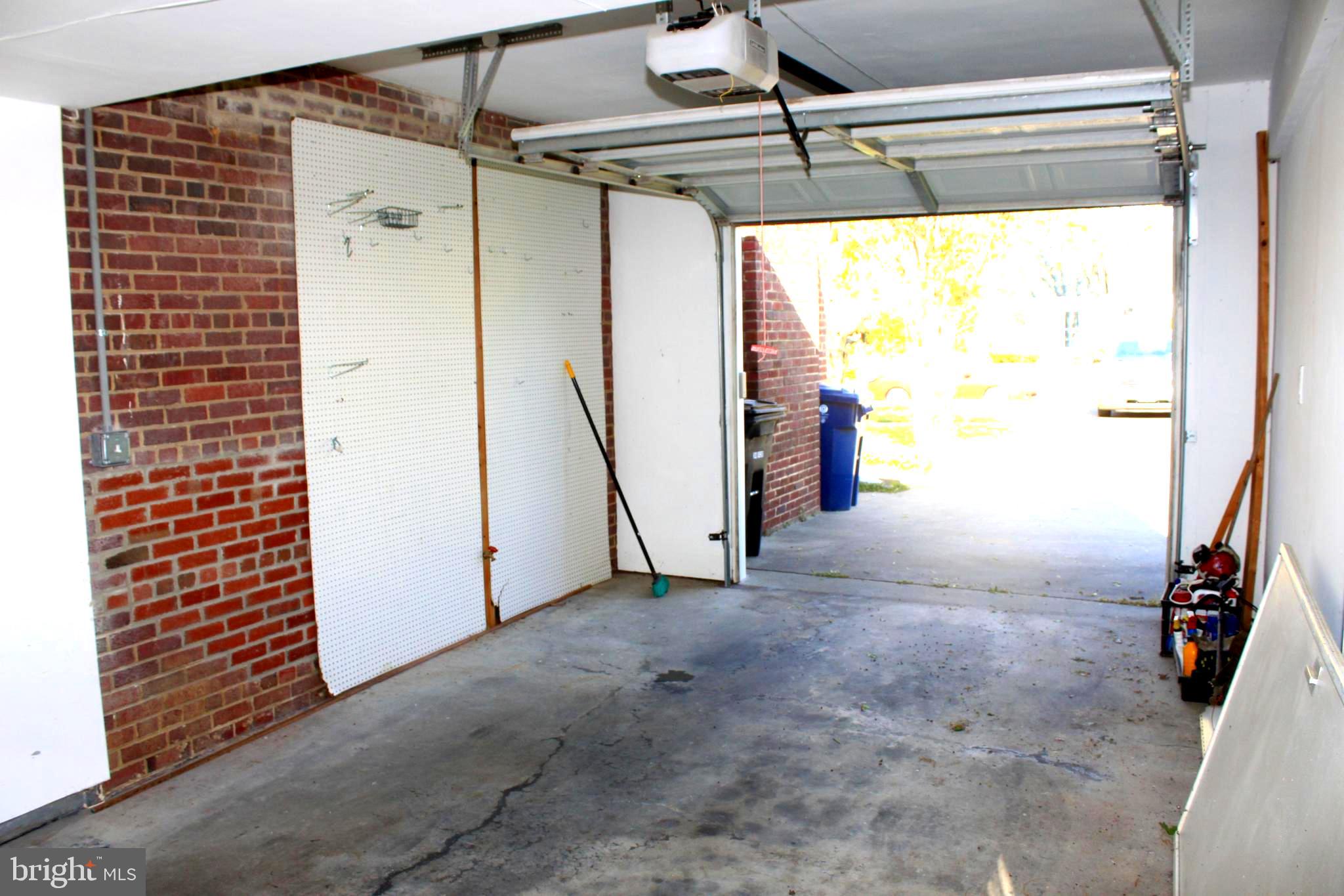 BRADDOCK HEIGHTS - Residential