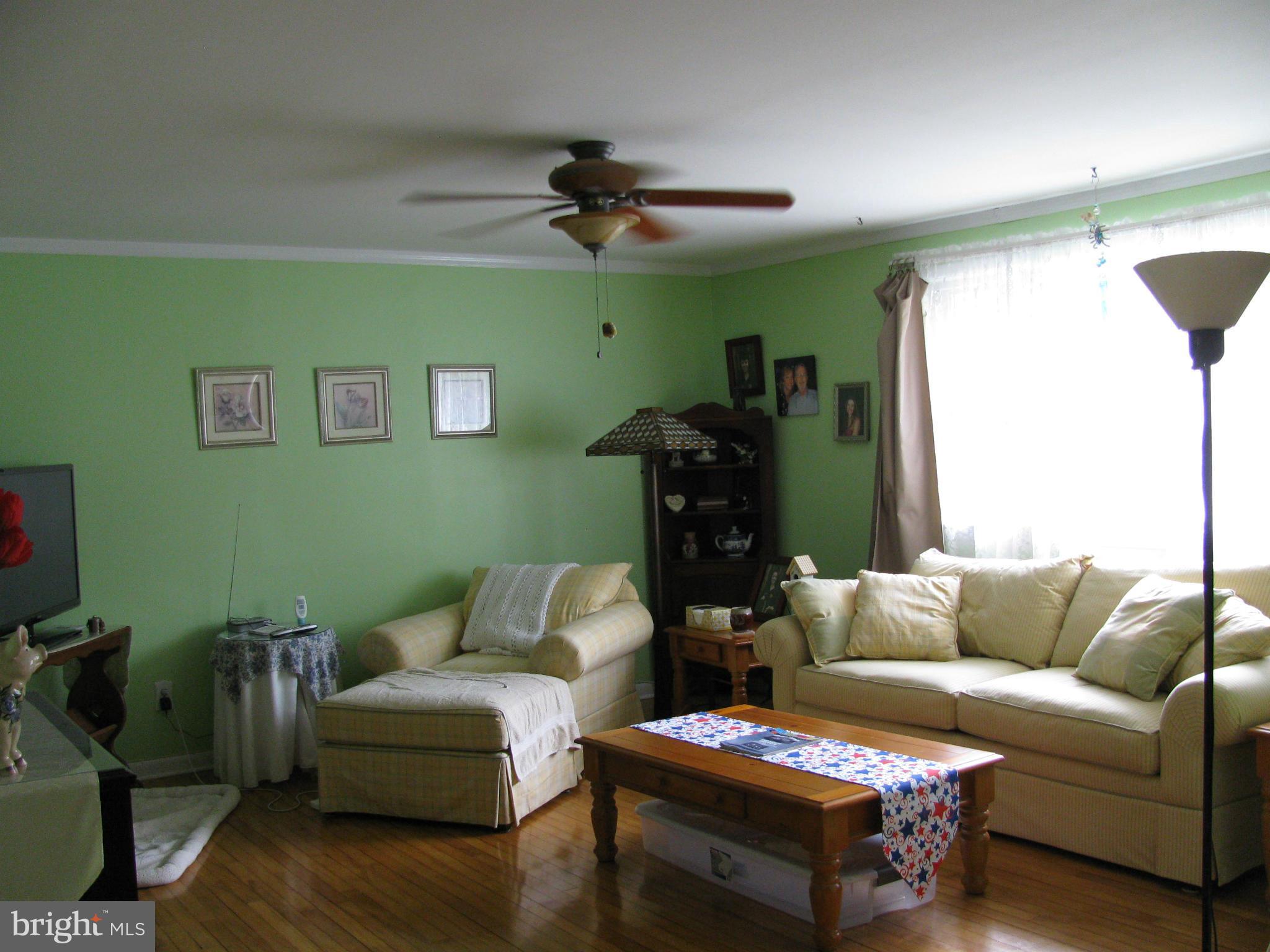 POTOMAC WOODS IND HEAD - Residential