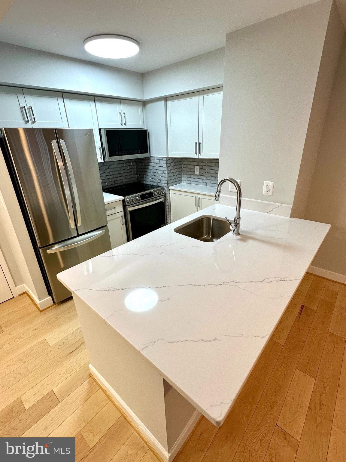 THE CHASE AT BETHESDA - Residential Lease