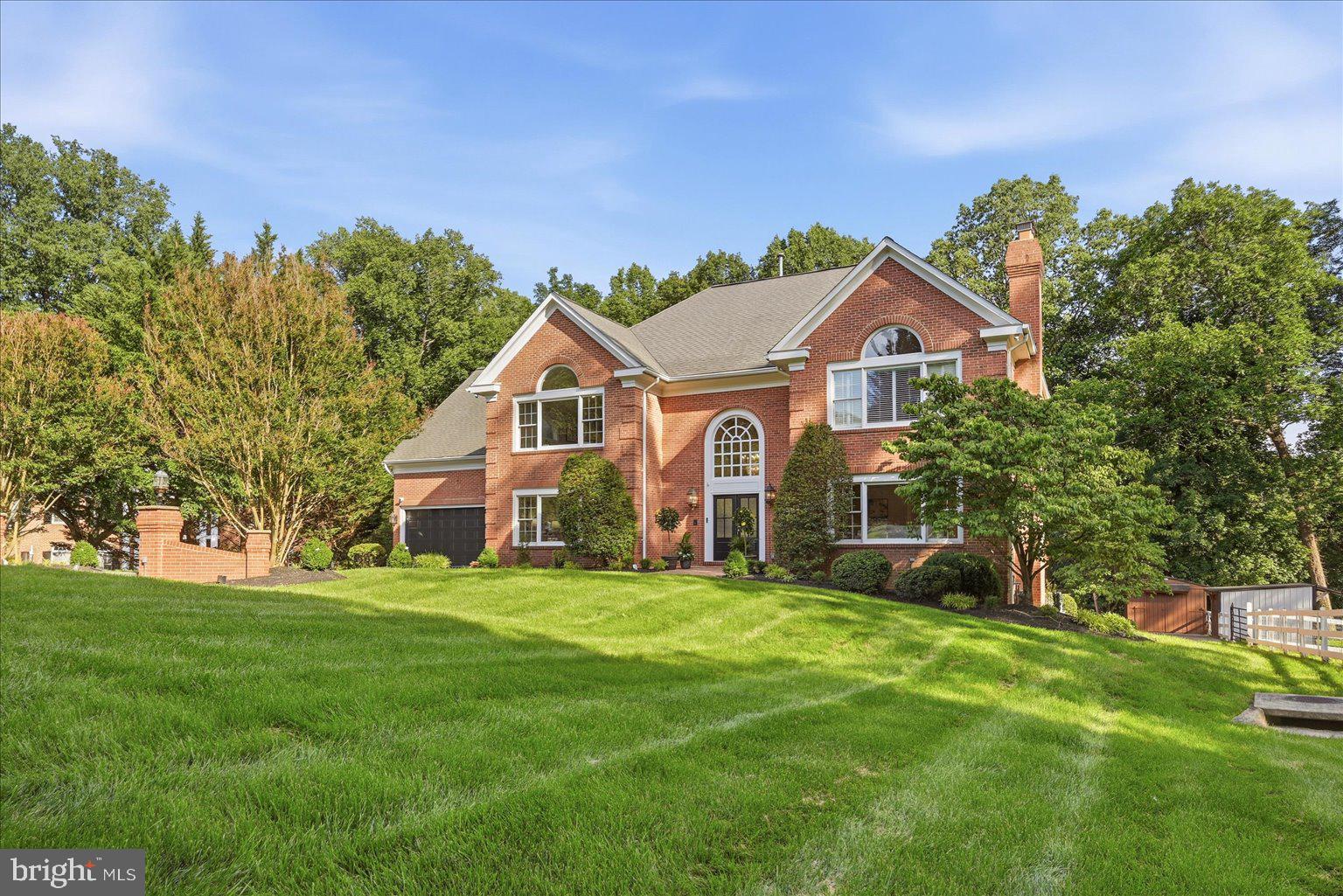 2716 SILKWOOD COURT