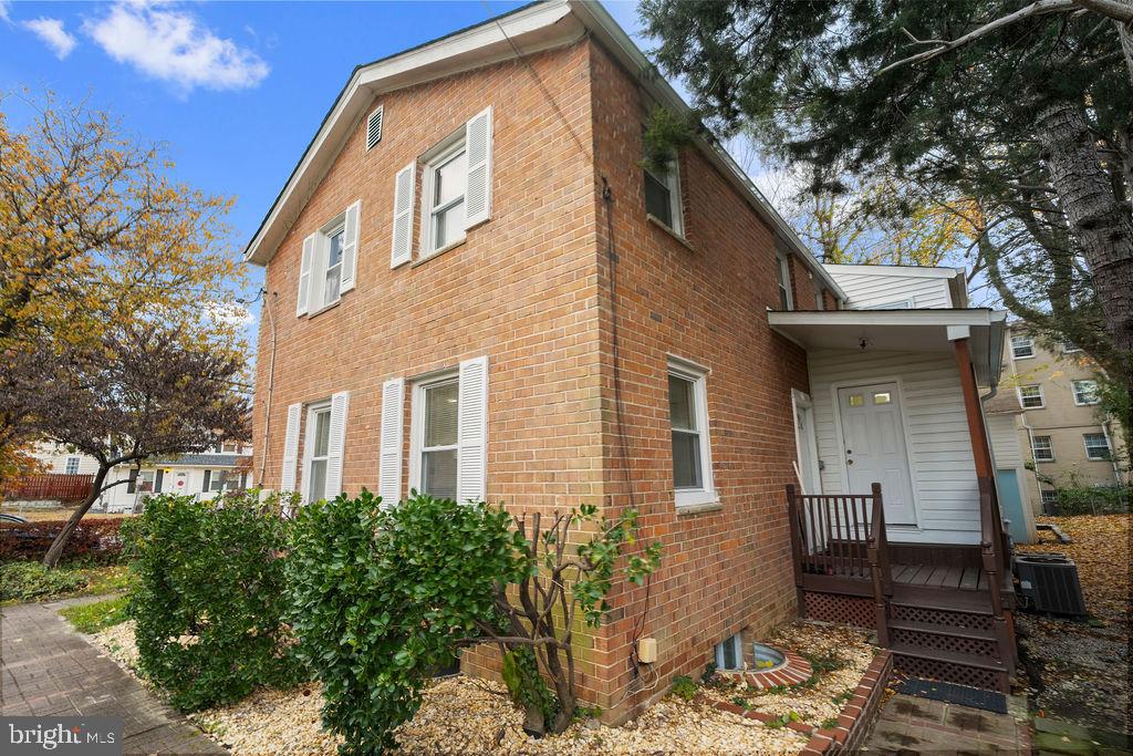 SARGENT KNOLLS - Residential