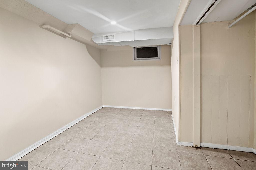 SARGENT KNOLLS - Residential