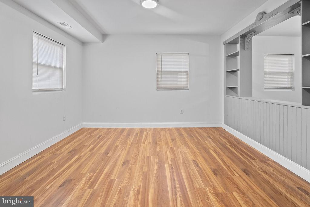 SARGENT KNOLLS - Residential