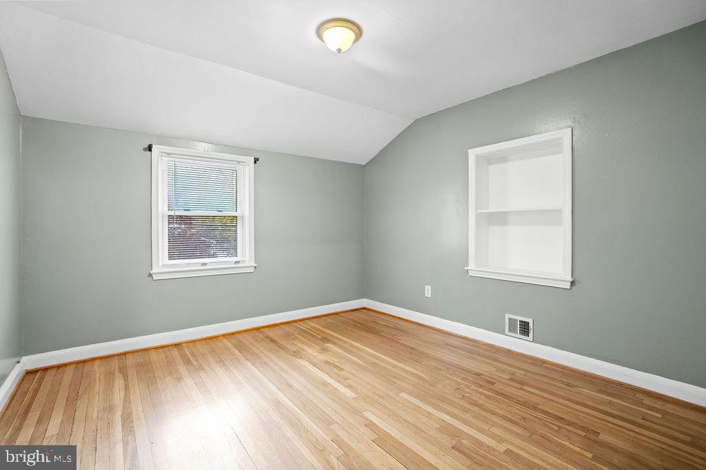 SARGENT KNOLLS - Residential