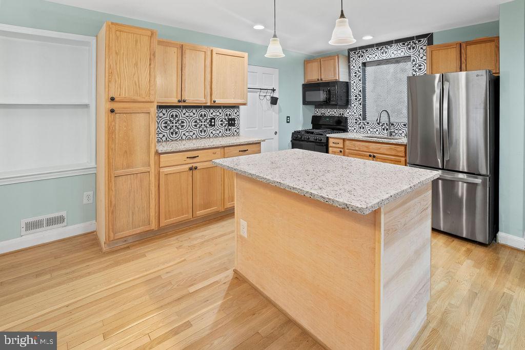 SARGENT KNOLLS - Residential