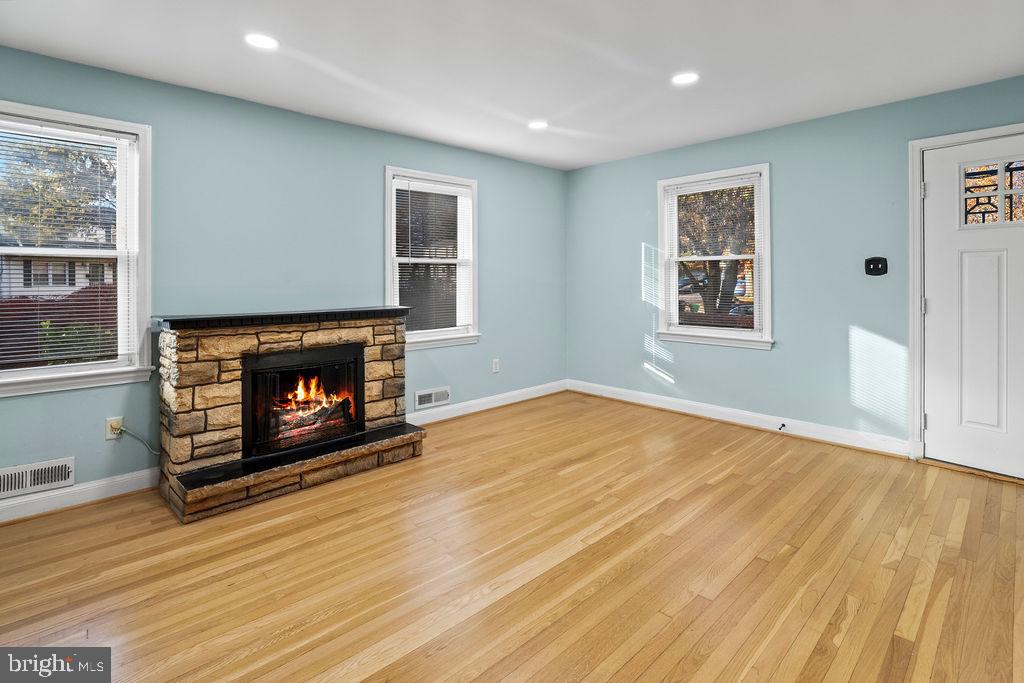 SARGENT KNOLLS - Residential