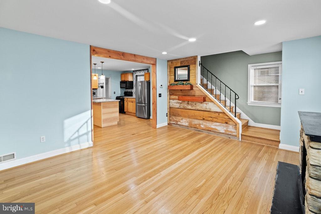 SARGENT KNOLLS - Residential