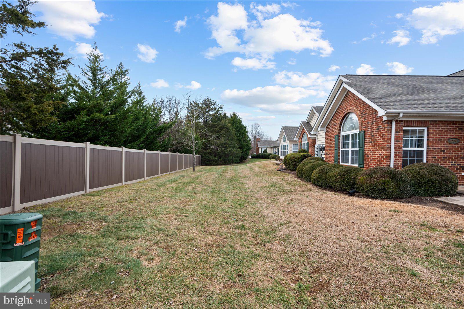 REGENCY PARK VILLAS - Residential