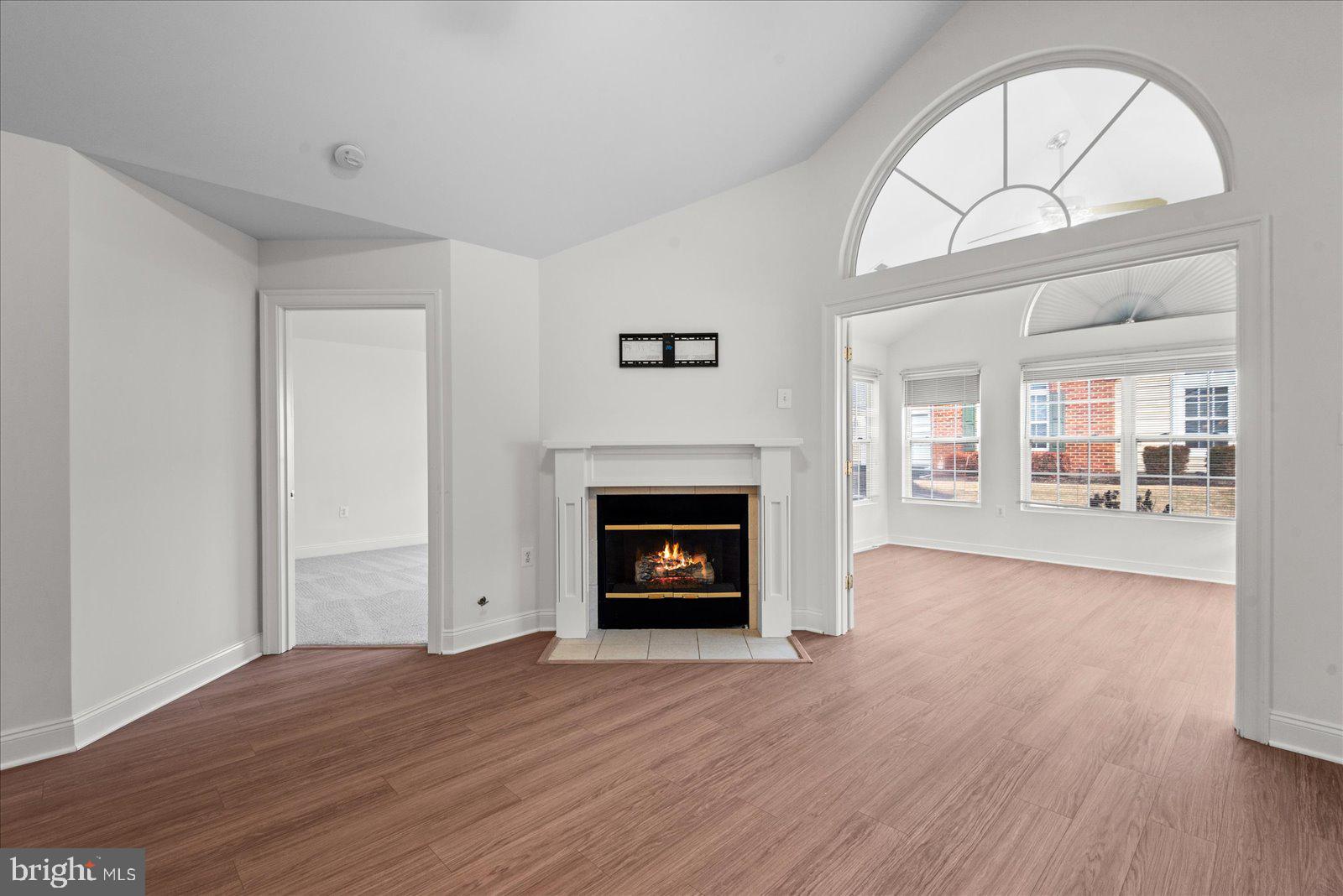 REGENCY PARK VILLAS - Residential