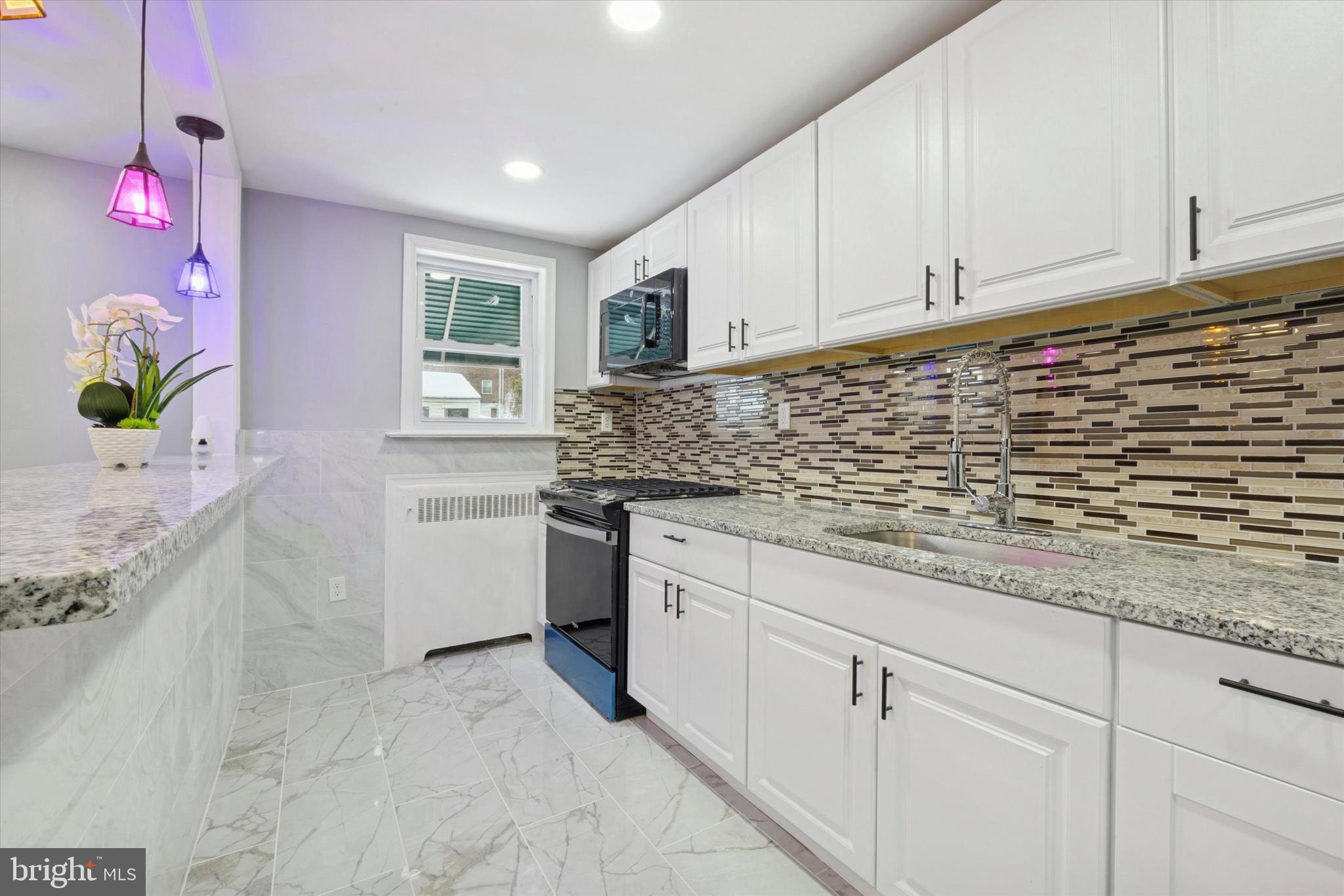 STONEHURST - Residential