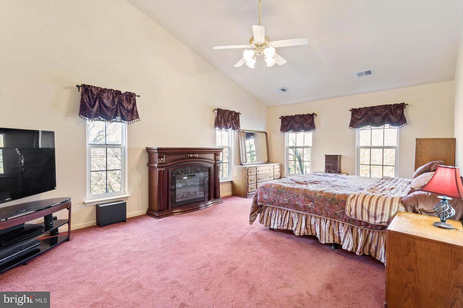 LOCUST GROVE - Residential