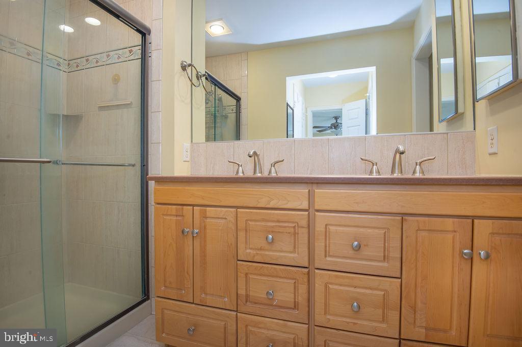 SKYLINE RIDGE - Residential