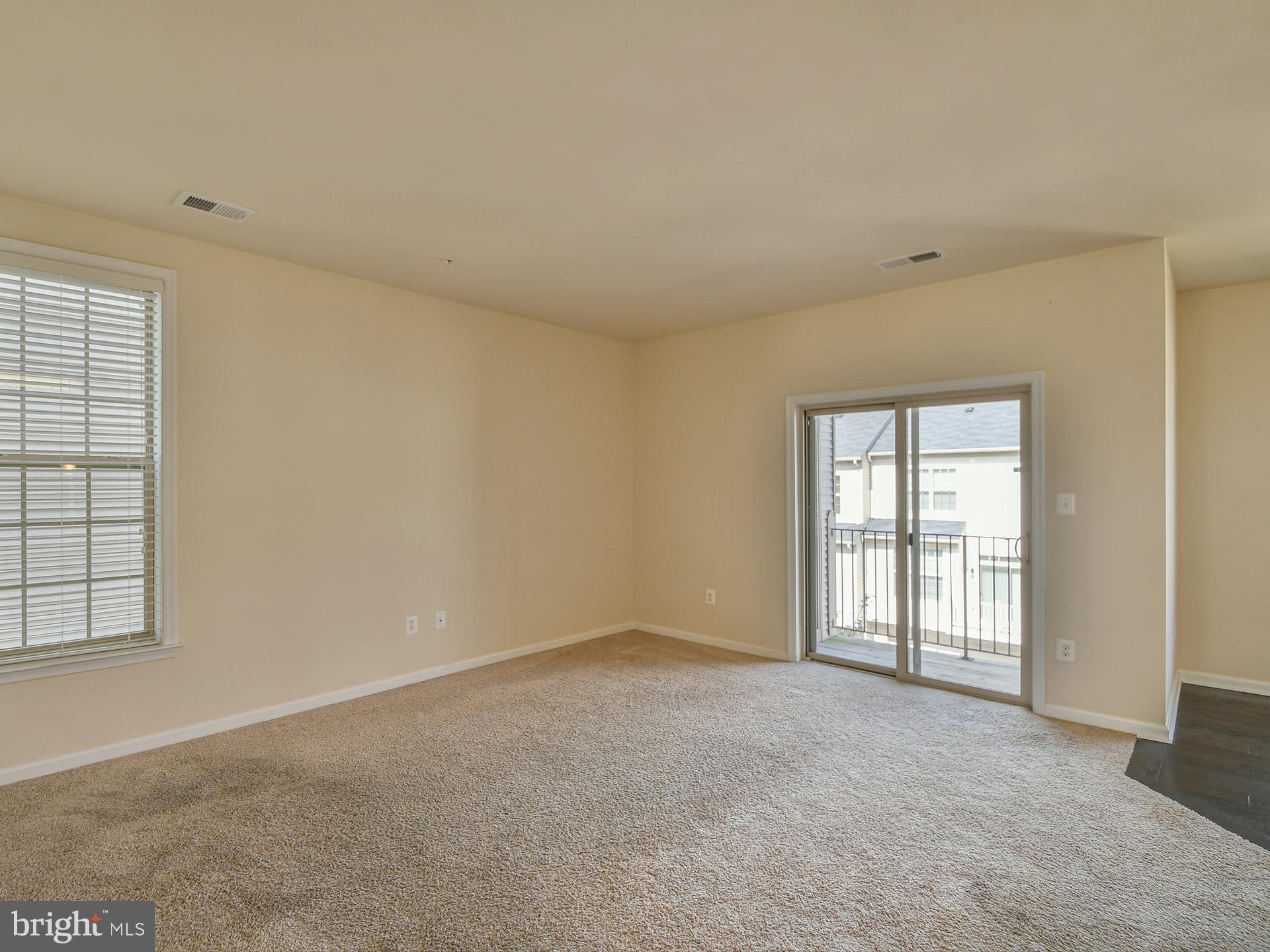 WOODMORE TOWNE CENTRE - Residential Lease