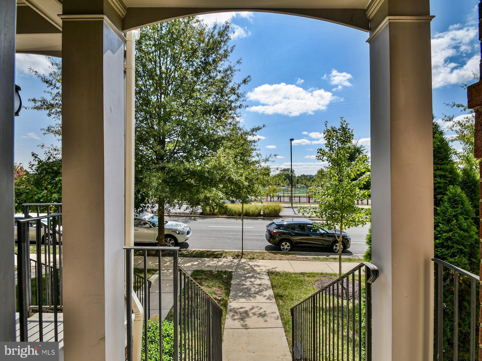 WOODMORE TOWNE CENTRE - Residential Lease