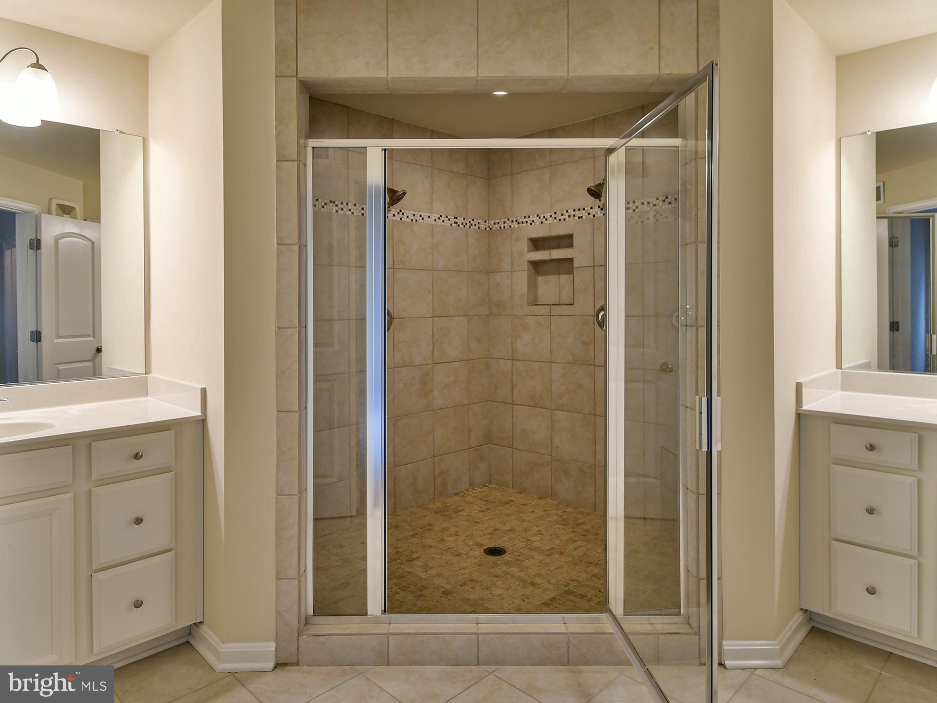 WOODMORE TOWNE CENTRE - Residential Lease