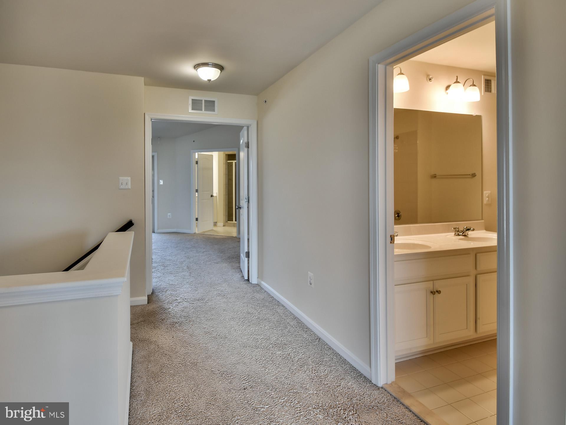 WOODMORE TOWNE CENTRE - Residential Lease