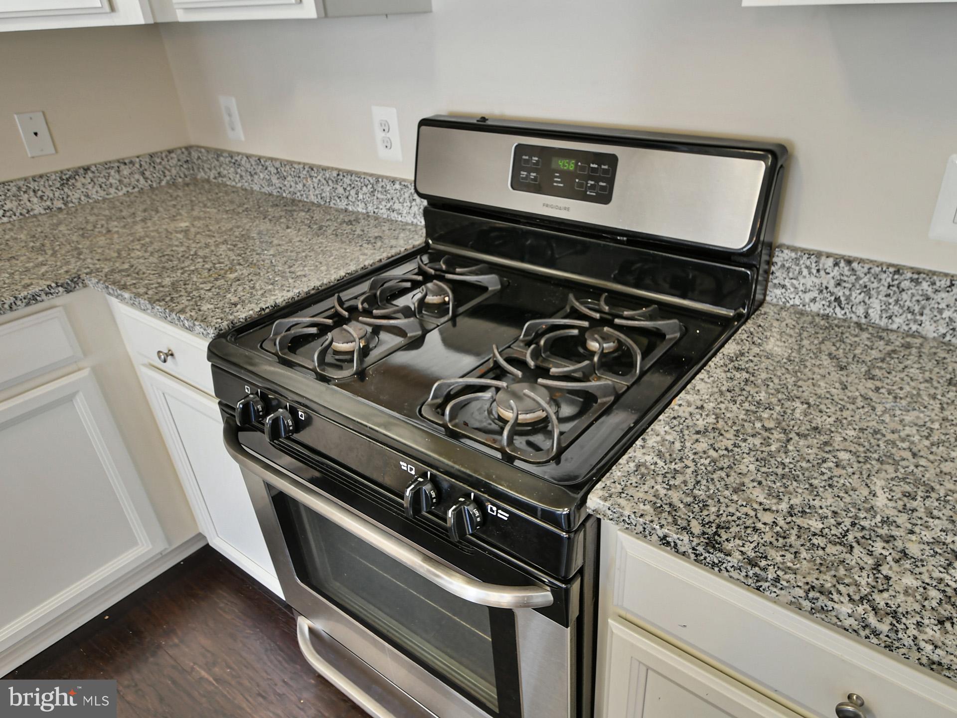 WOODMORE TOWNE CENTRE - Residential Lease