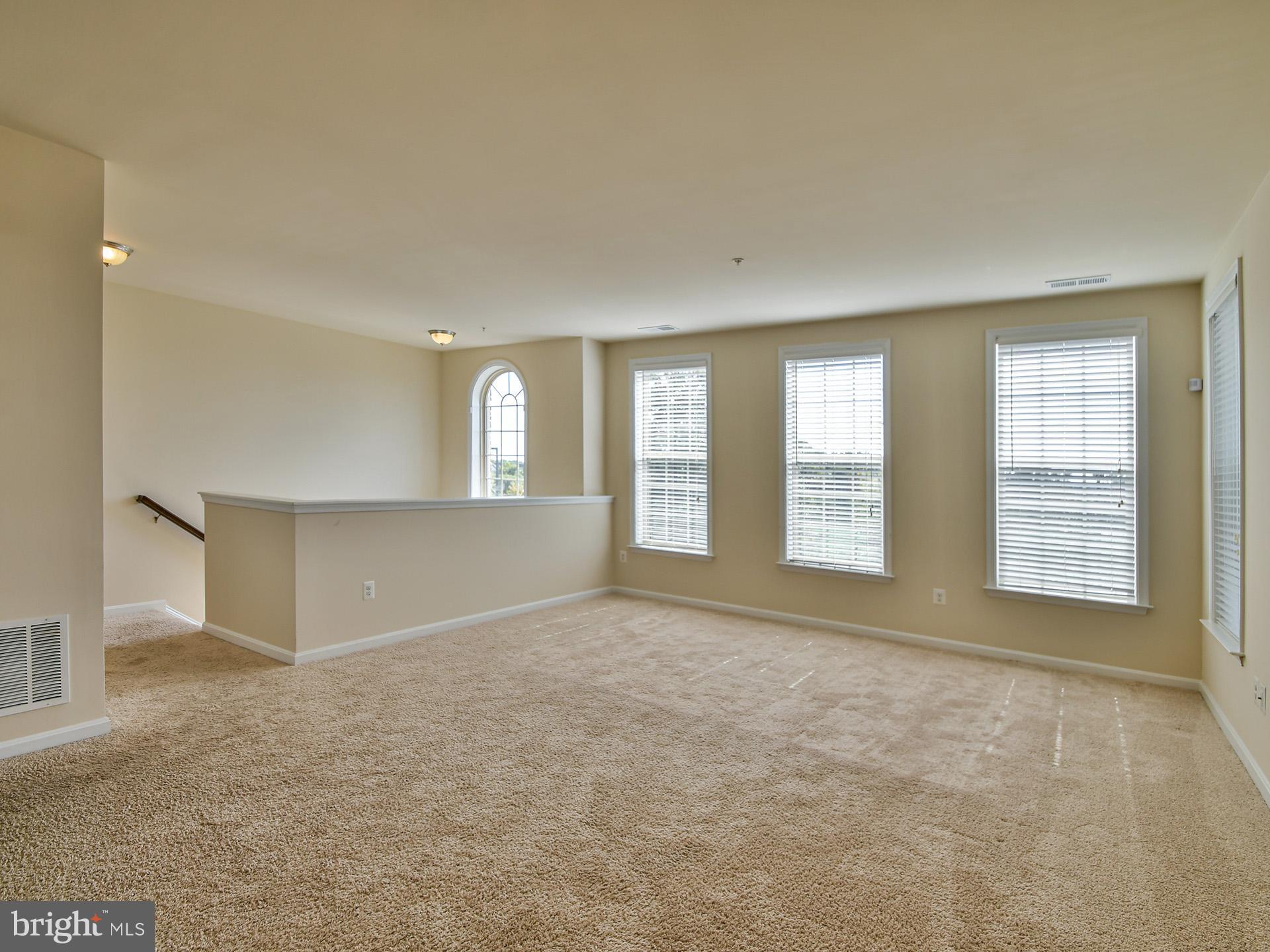 WOODMORE TOWNE CENTRE - Residential Lease