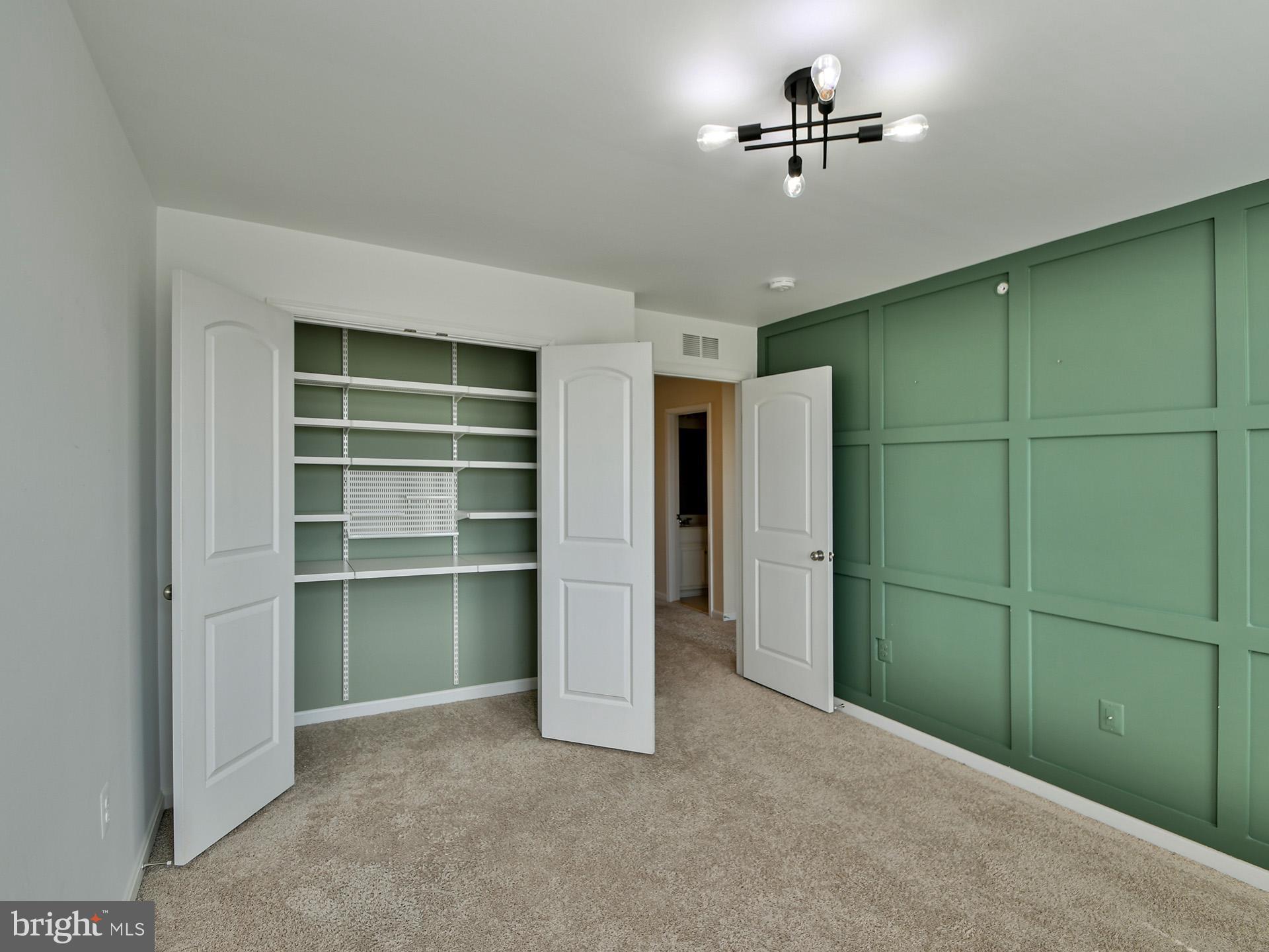 WOODMORE TOWNE CENTRE - Residential Lease