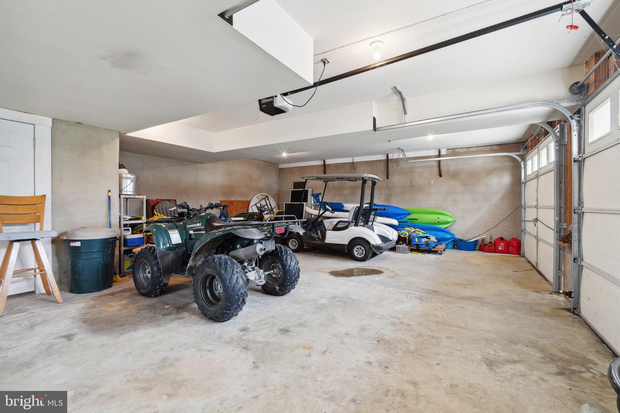 CHANTILLY FARM - Residential