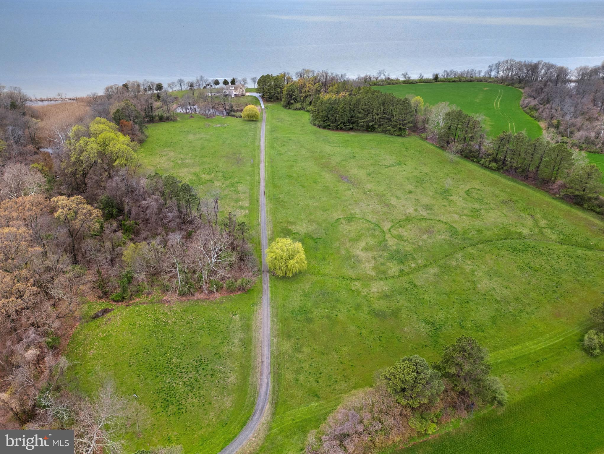 CHANTILLY FARM - Residential