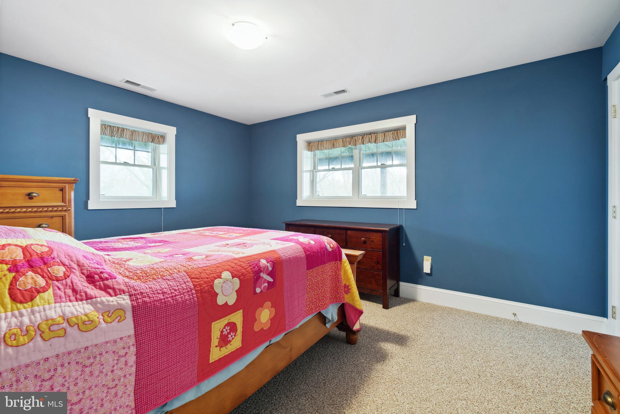 CHANTILLY FARM - Residential