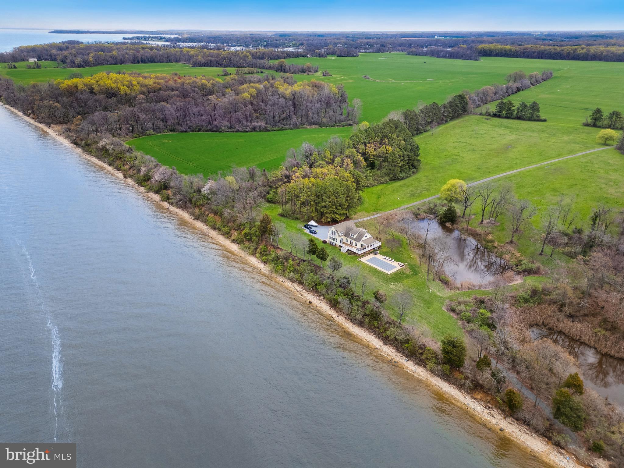 CHANTILLY FARM - Residential